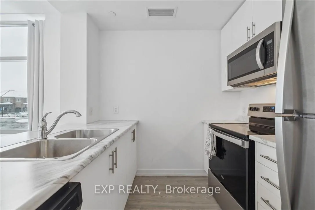 Photo 17 of Unit 115, 450 Dundas Street E, Hamilton, Waterdown — HOMEH
