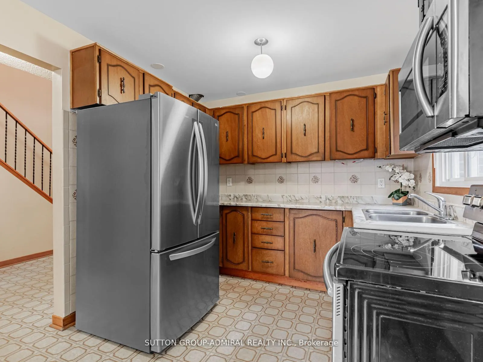 Photo 7 of 80 Bob O'Link Avenue, Vaughan, Glen Shields — HOMEH