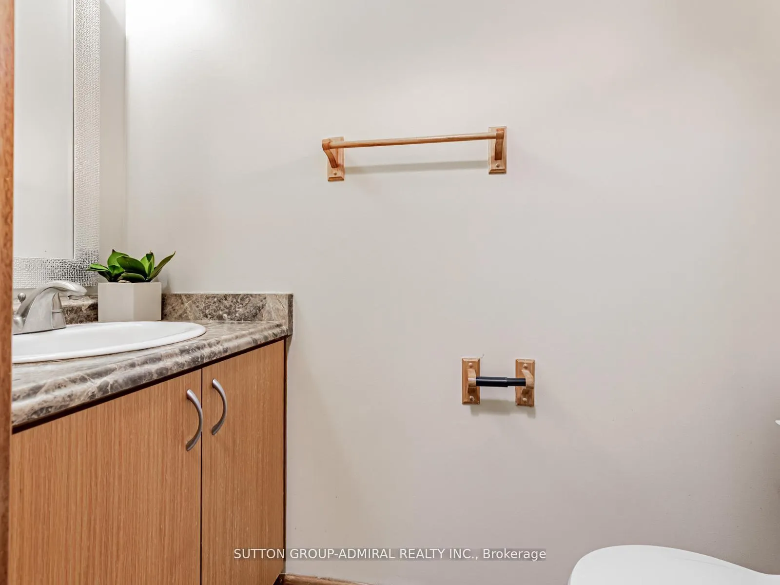 Photo 20 of 80 Bob O'Link Avenue, Vaughan, Glen Shields — HOMEH