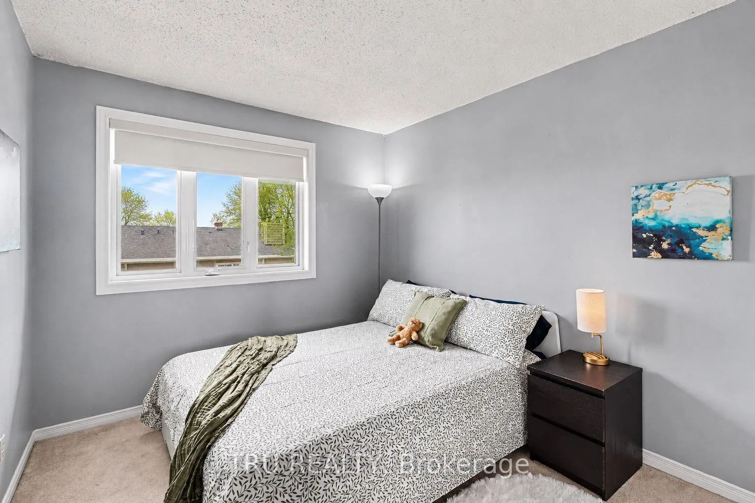 Photo 16 of 1120 Chimney Hill Way, Ottawa, Beacon Hill South — HOMEH