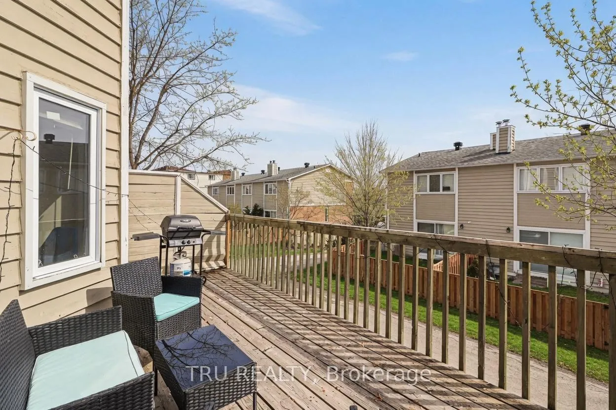 Photo 20 of 1120 Chimney Hill Way, Ottawa, Beacon Hill South — HOMEH