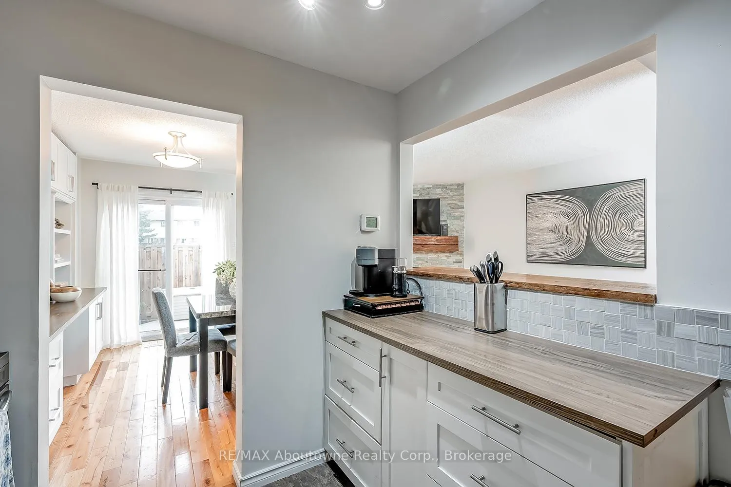 Photo 8 of Unit 41, 2470 Headon Forest Drive, Burlington, Headon — HOMEH