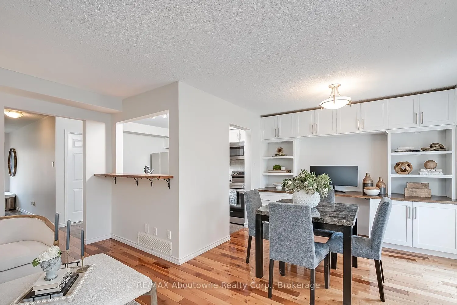 Photo 15 of Unit 41, 2470 Headon Forest Drive, Burlington, Headon — HOMEH