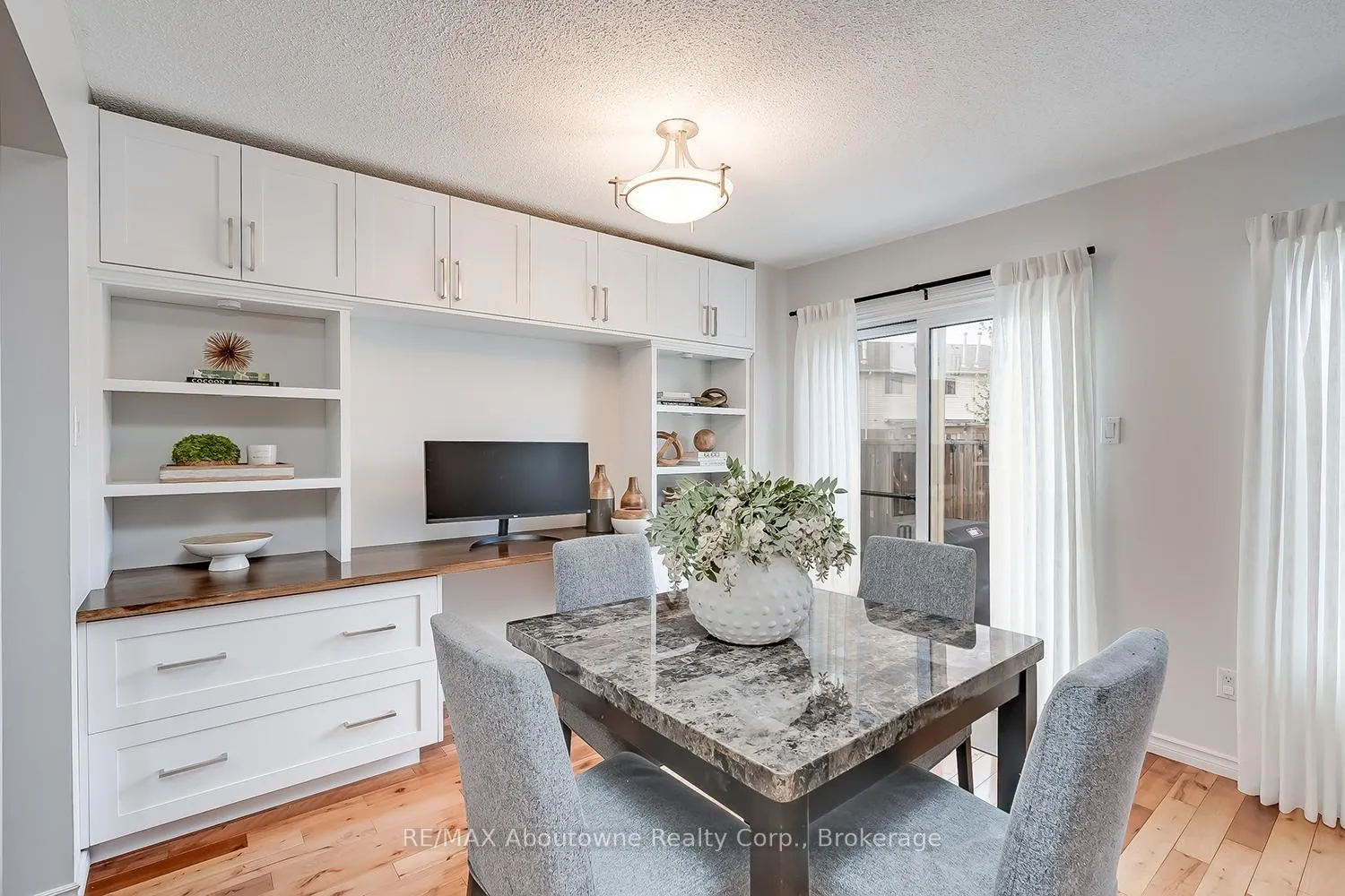 Photo 17 of Unit 41, 2470 Headon Forest Drive, Burlington, Headon — HOMEH