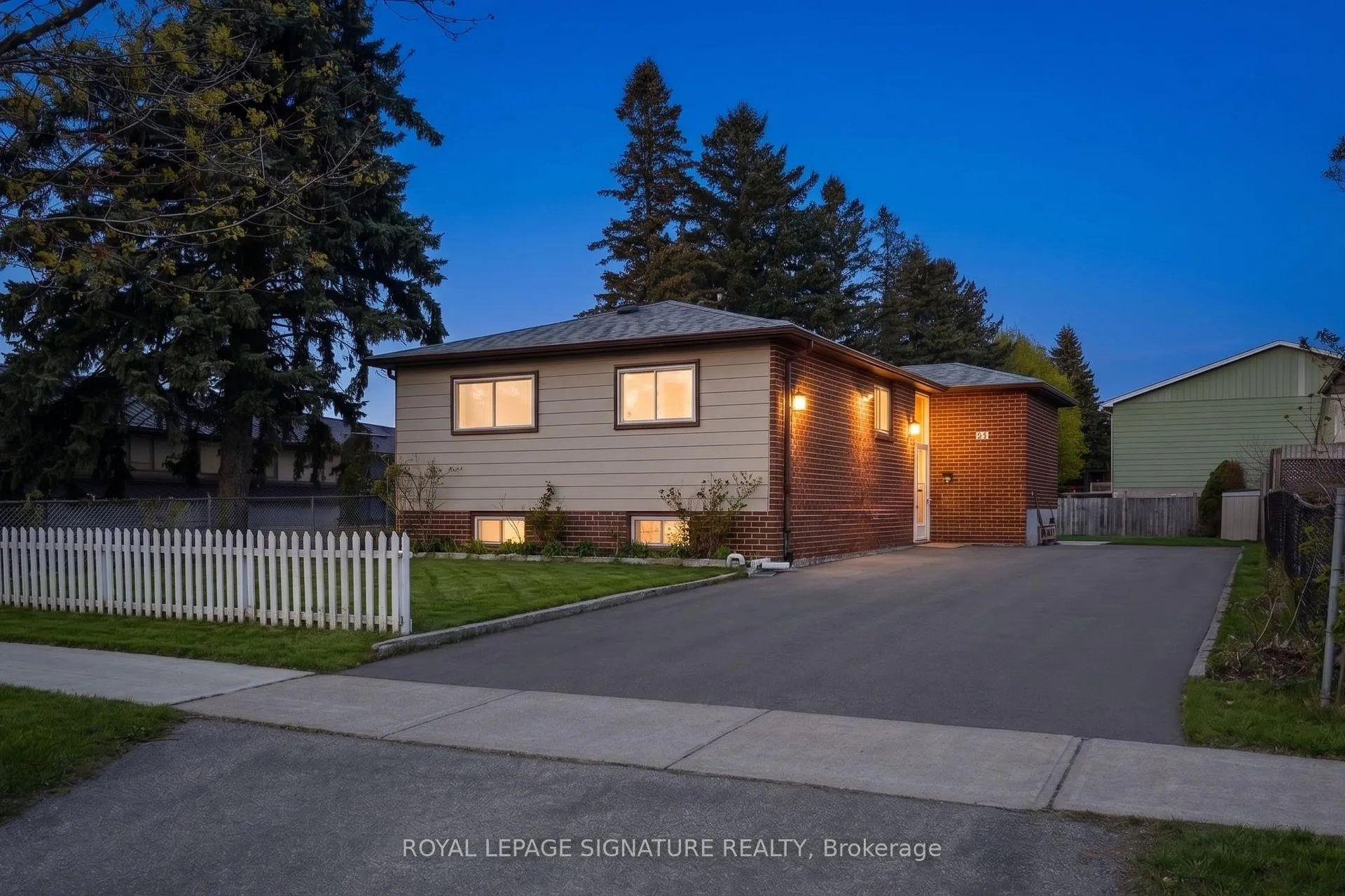 Photo 1 of 33 Crow Trail, Scarborough, Malvern — HOMEH