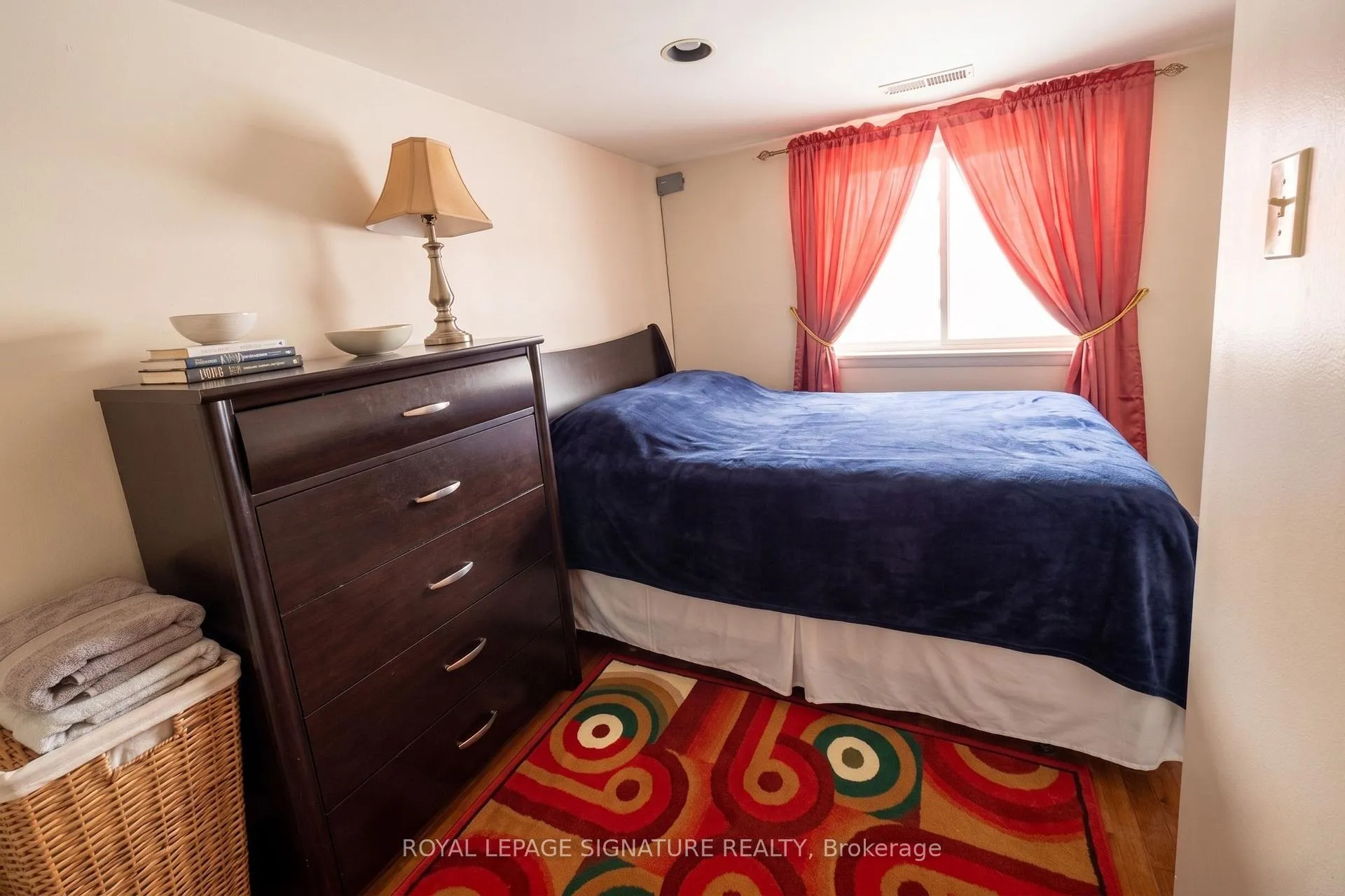 Photo 16 of 33 Crow Trail, Scarborough, Malvern — HOMEH