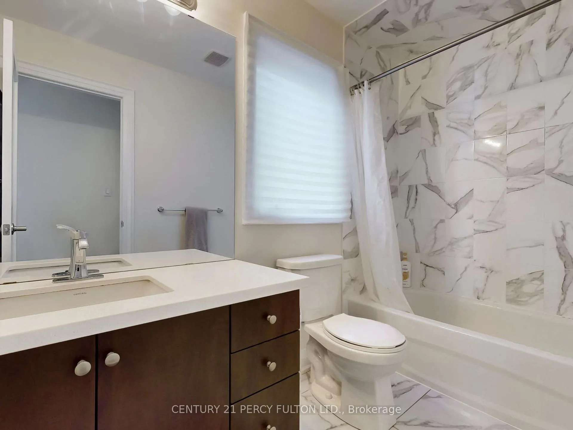 Photo 23 of 47 Mohandas Drive, Markham, Cedarwood — HOMEH
