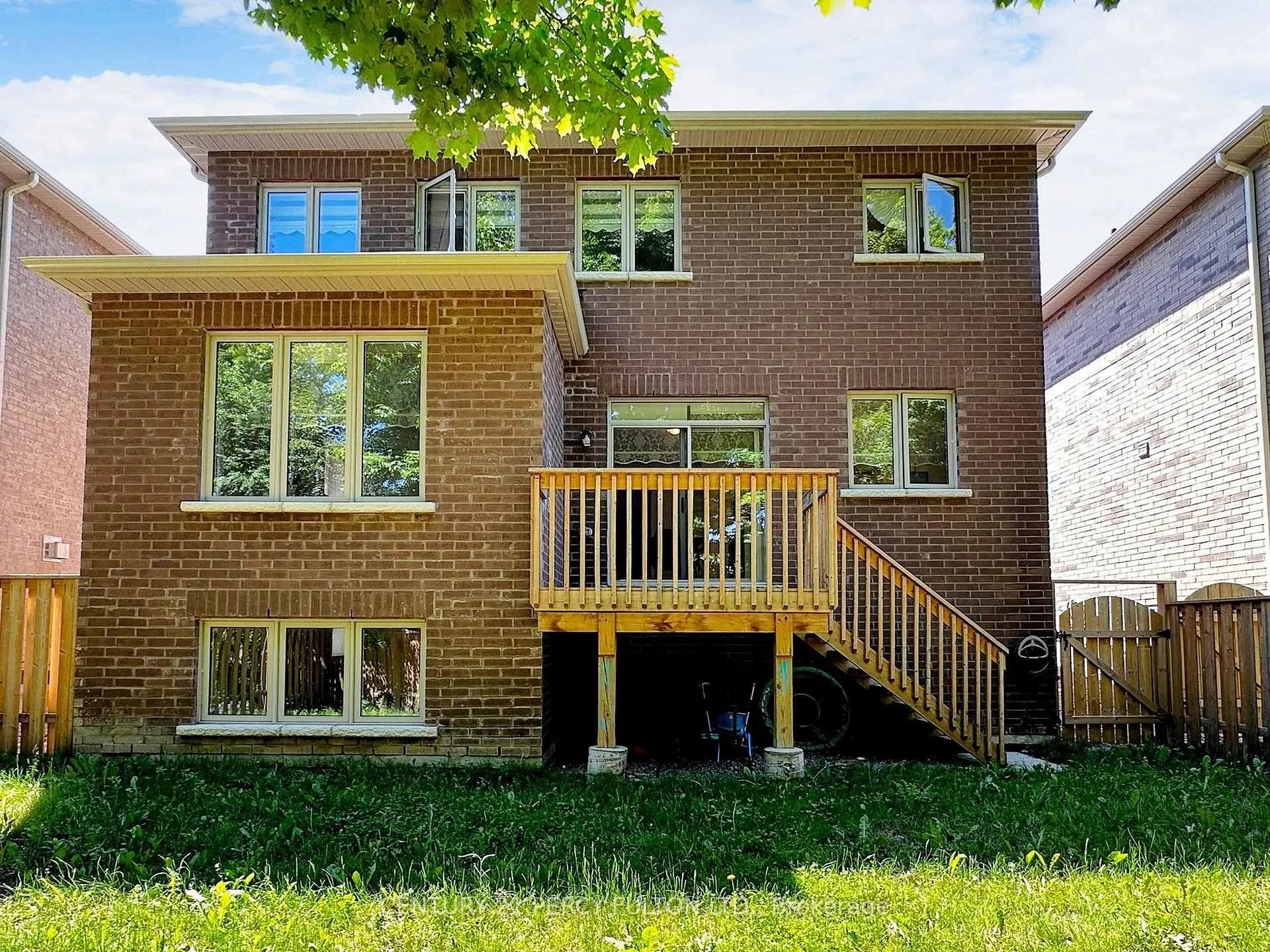Photo 35 of 47 Mohandas Drive, Markham, Cedarwood — HOMEH