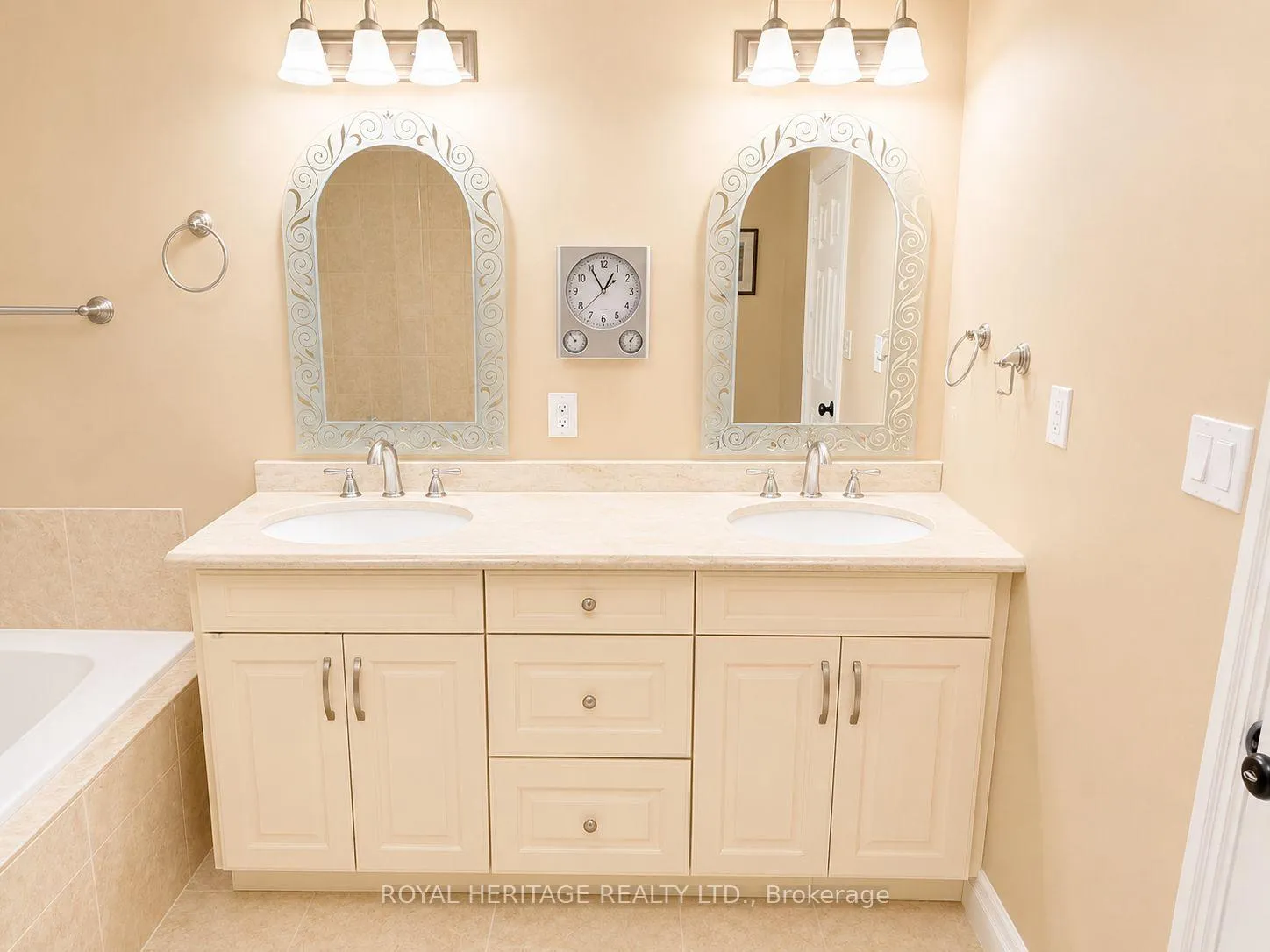 Photo 26 of 15 Princeton Place, Belleville, Thurlow Ward — HOMEH