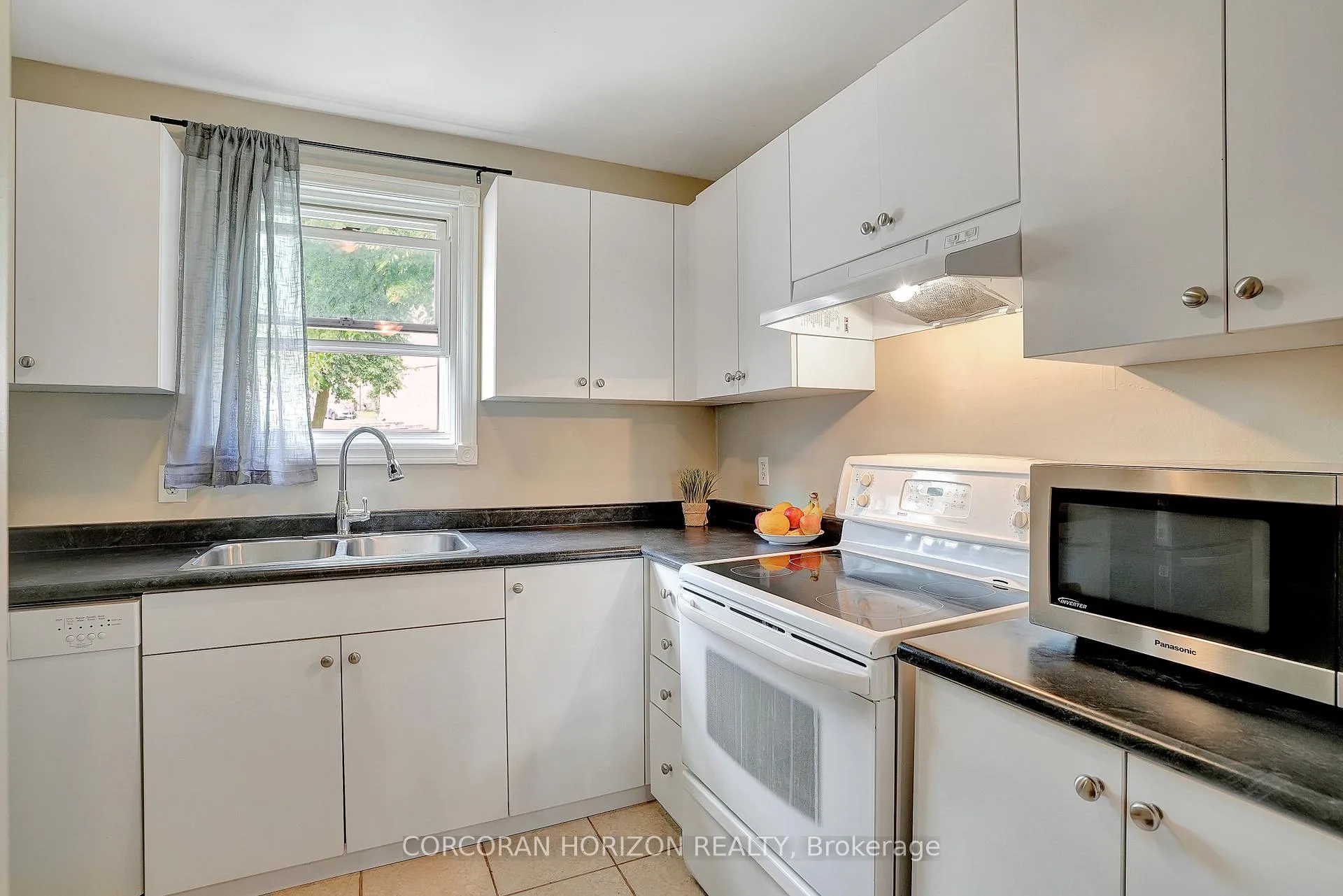 Photo 11 of Unit 35, 175 Cedar Street, Cambridge — HOMEH