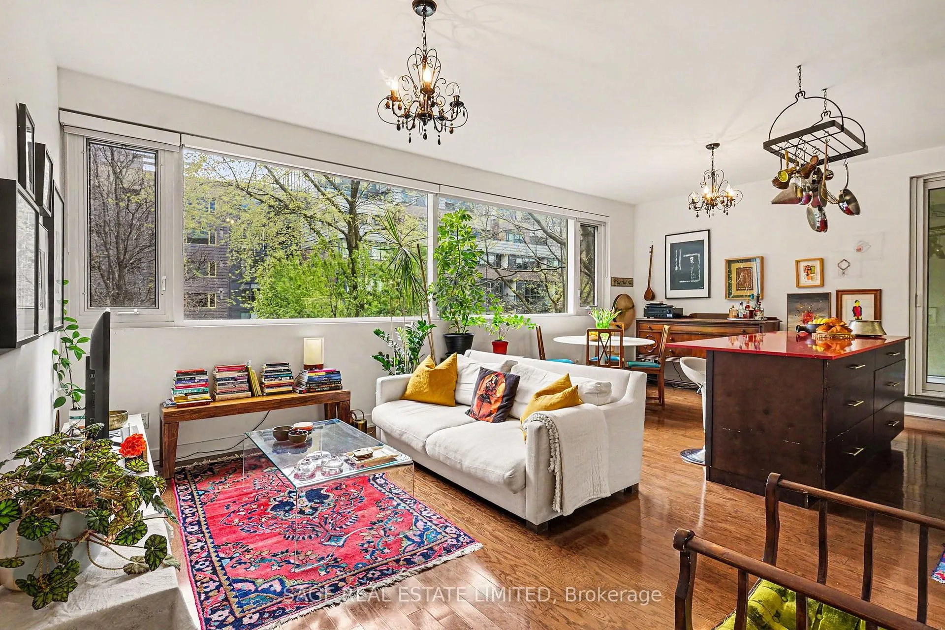 Photo 2 of Unit 201, 25 Ritchie Avenue, Toronto, Roncesvalles — HOMEH
