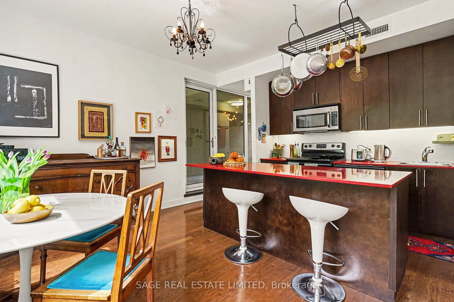 Photo 5 of Unit 201, 25 Ritchie Avenue, Toronto, Roncesvalles — HOMEH