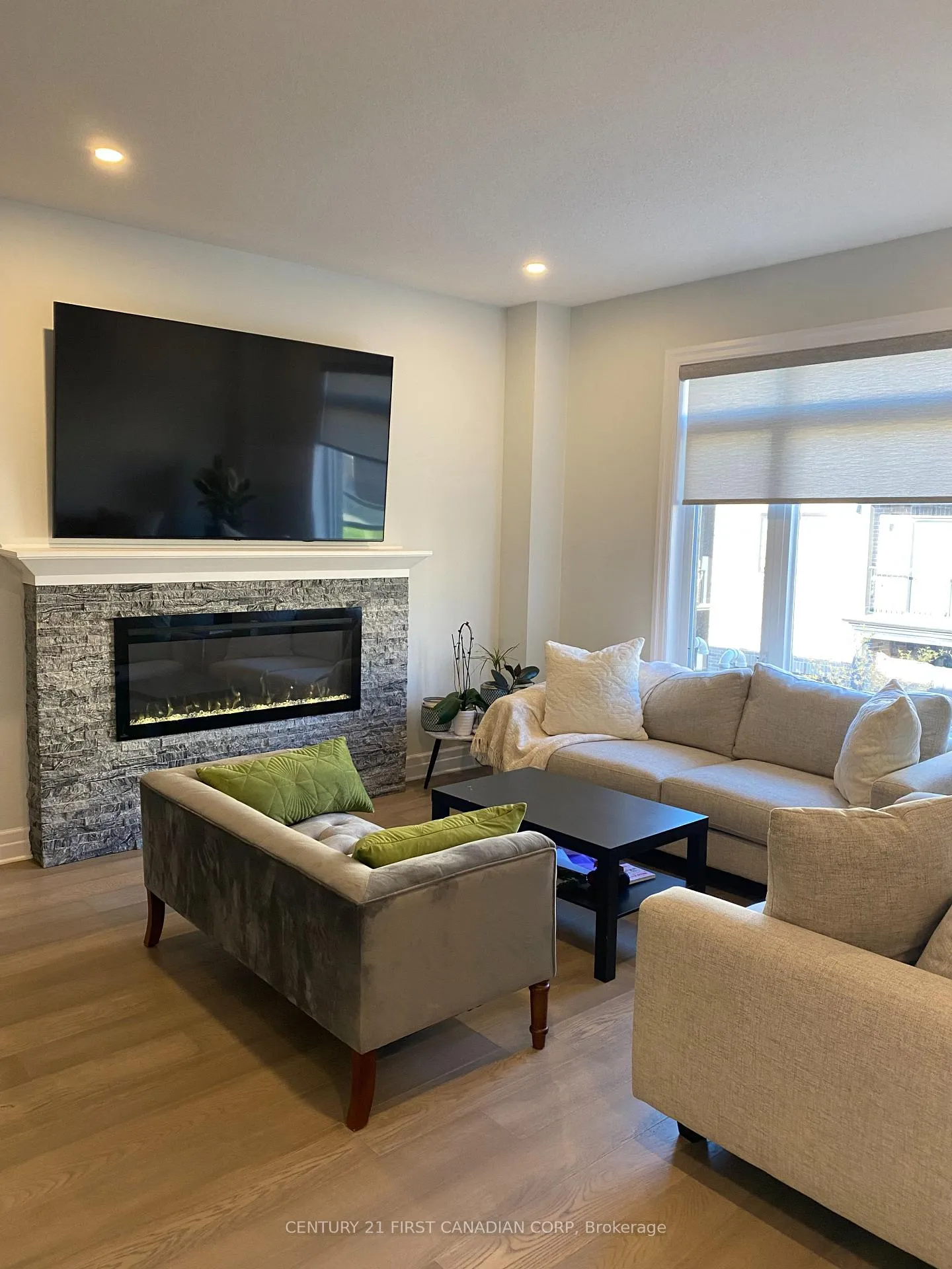 Photo 11 of Unit 15, 2610 Kettering Place E, London, South U — HOMEH