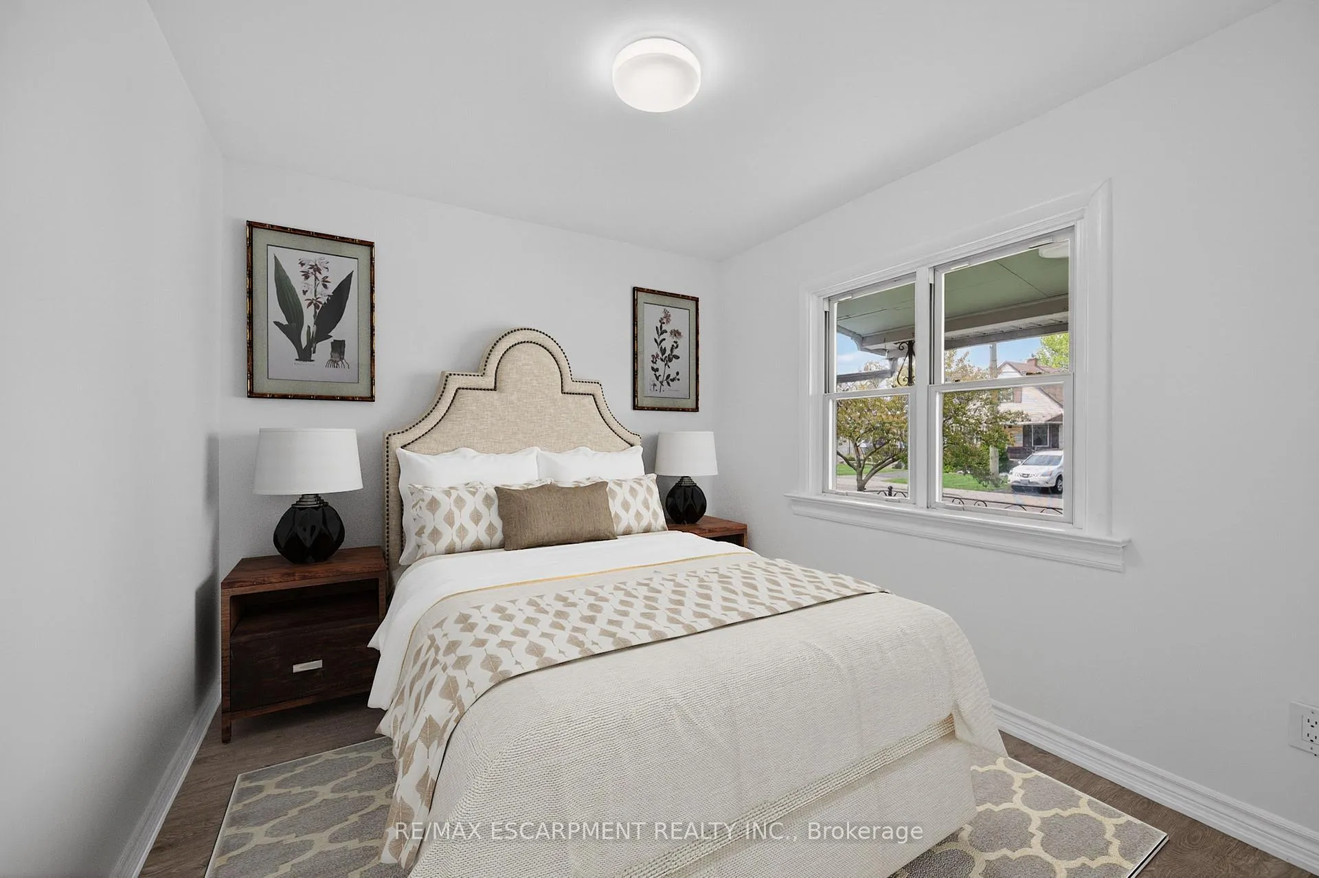 Photo 12 of 584 Waterloo Street, Hamilton, Parkview — HOMEH