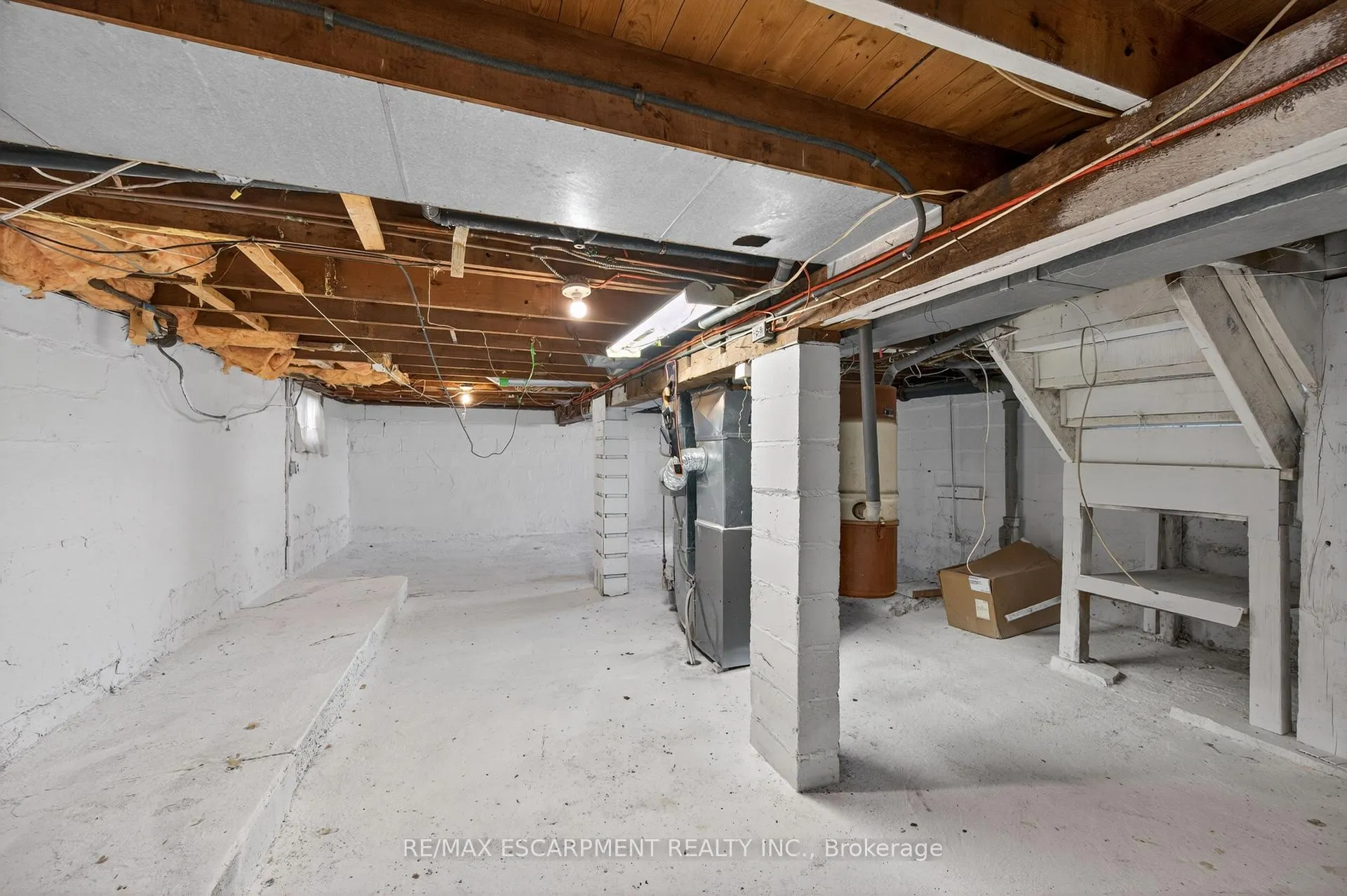 Photo 34 of 584 Waterloo Street, Hamilton, Parkview — HOMEH
