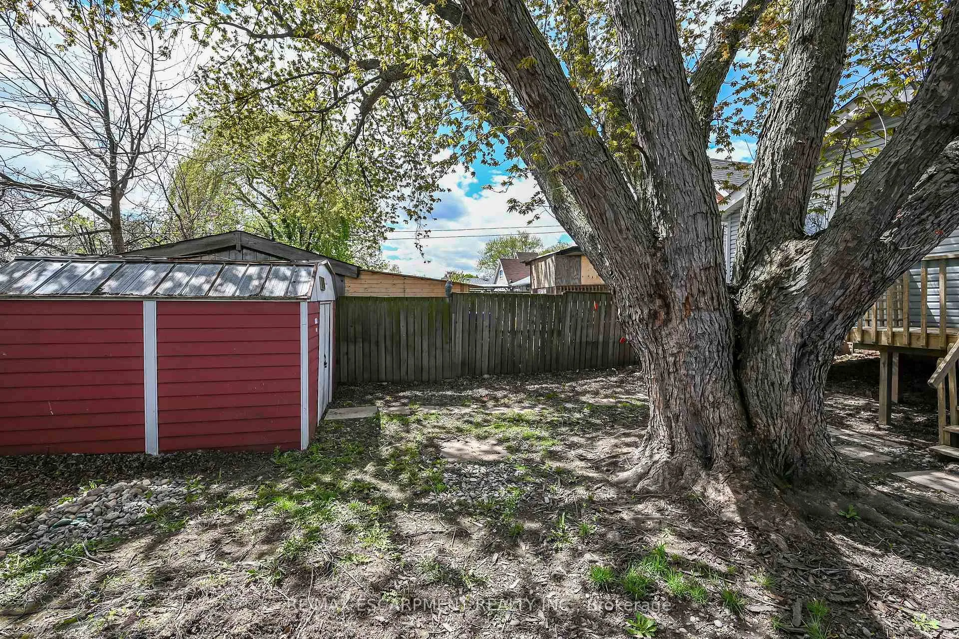 Photo 38 of 584 Waterloo Street, Hamilton, Parkview — HOMEH