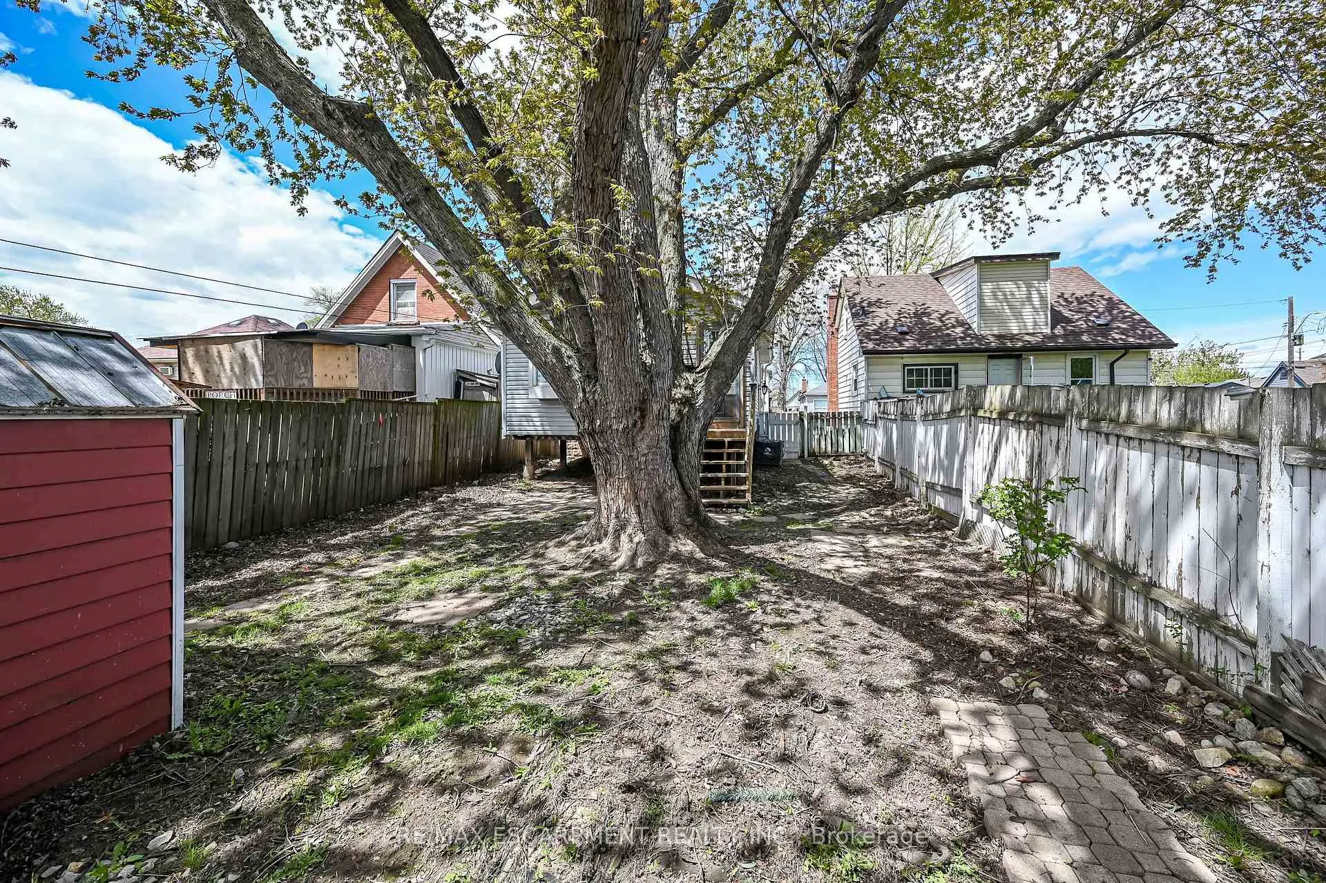 Photo 39 of 584 Waterloo Street, Hamilton, Parkview — HOMEH