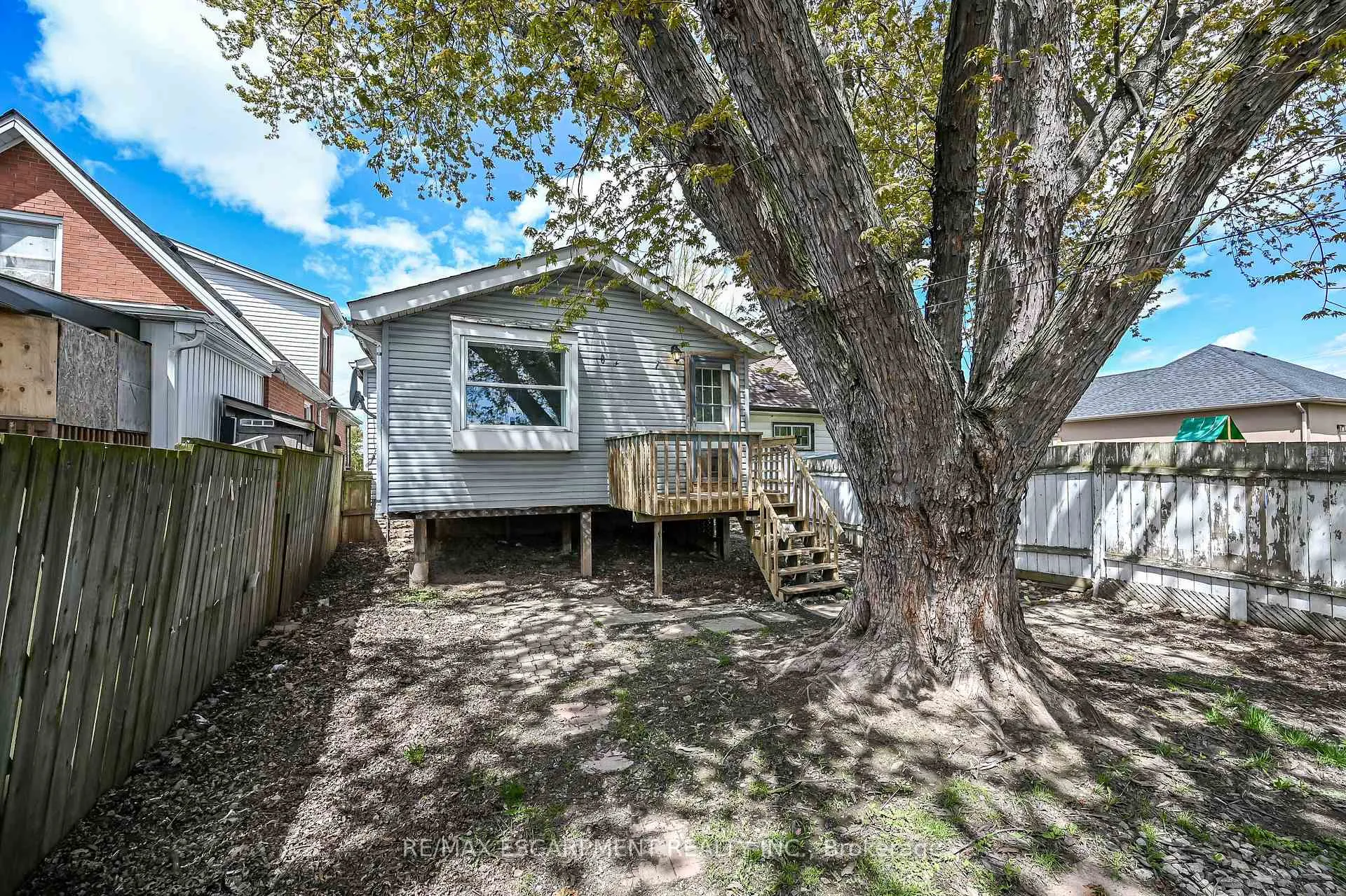 Photo 40 of 584 Waterloo Street, Hamilton, Parkview — HOMEH