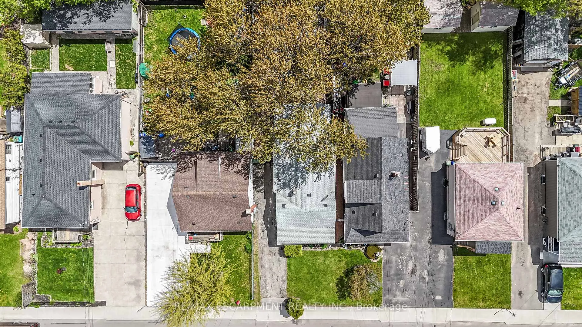 Photo 50 of 584 Waterloo Street, Hamilton, Parkview — HOMEH