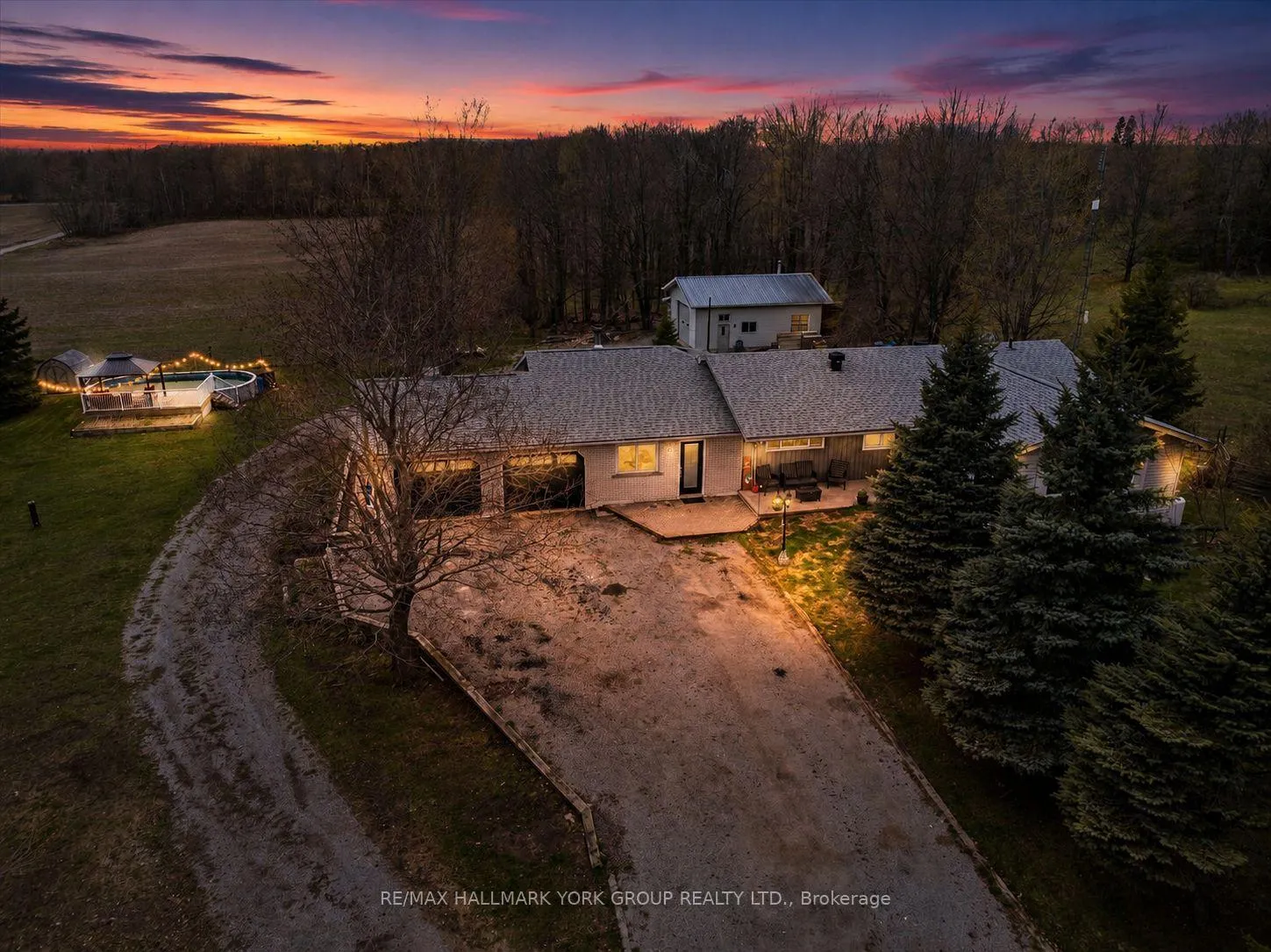 Photo 1 of 61 Concession Rd 3, Kawartha Lakes, Somerville — HOMEH