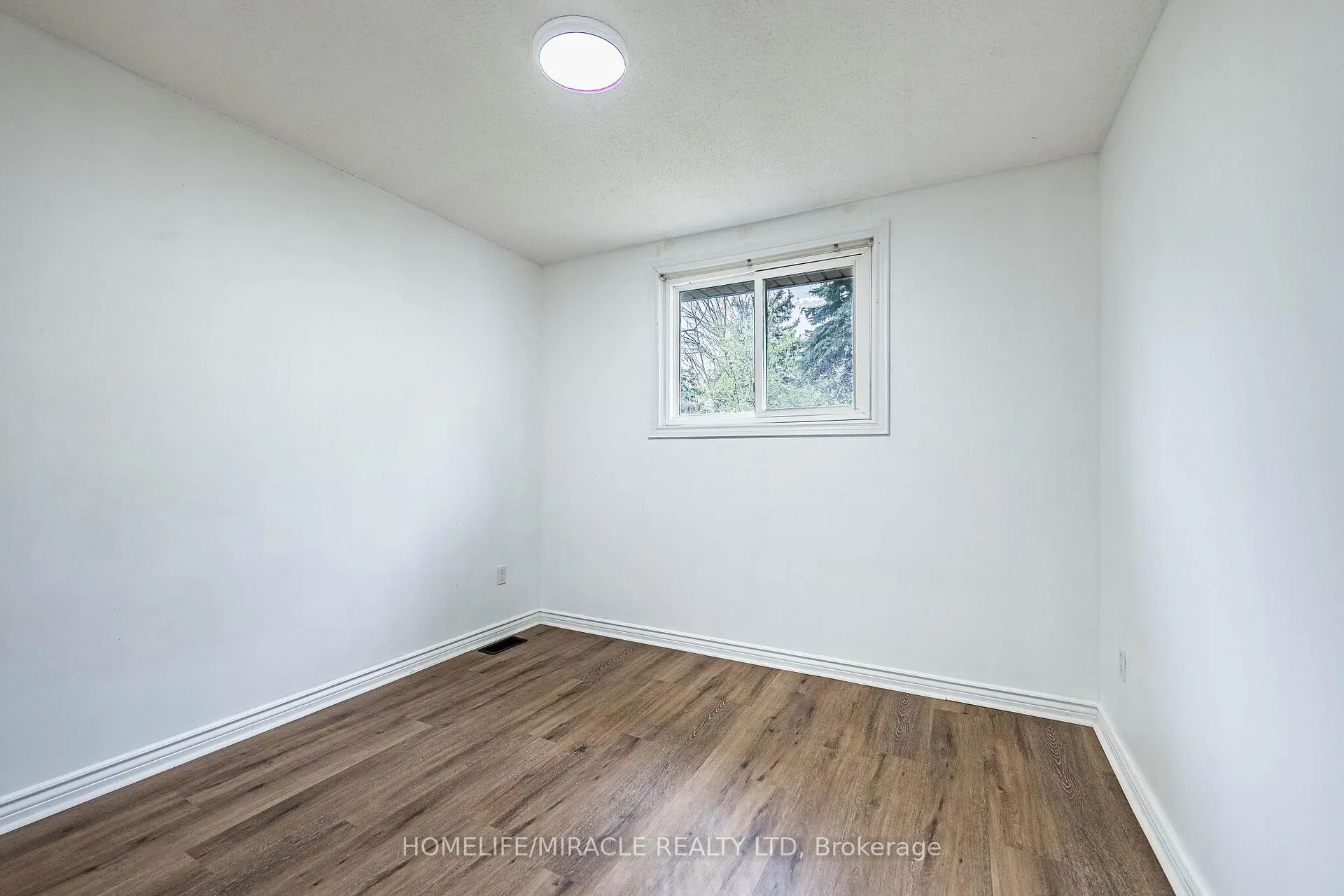 Photo 24 of 794 Stone Church Road E, Hamilton, Eleanor — HOMEH