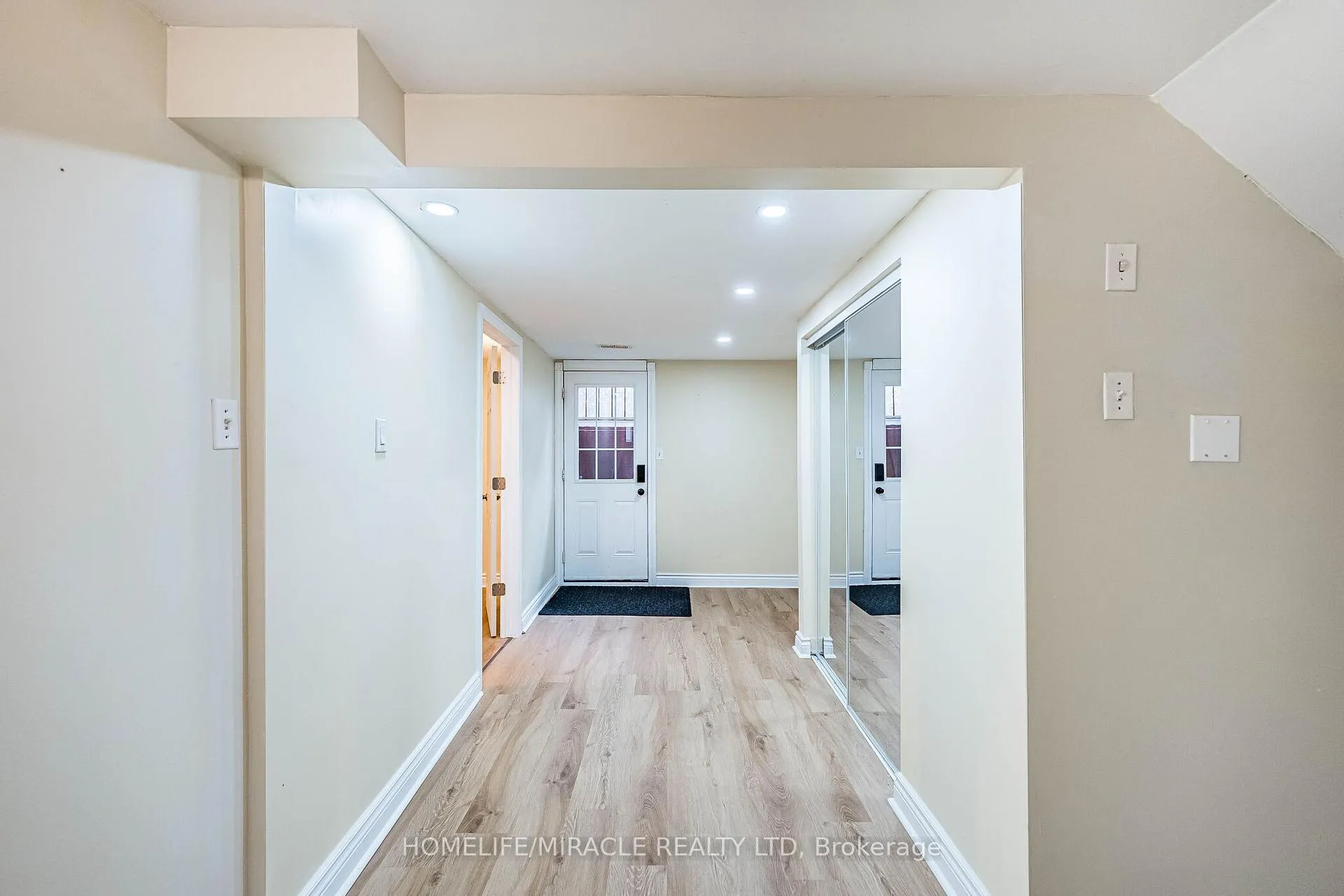 Photo 31 of 794 Stone Church Road E, Hamilton, Eleanor — HOMEH