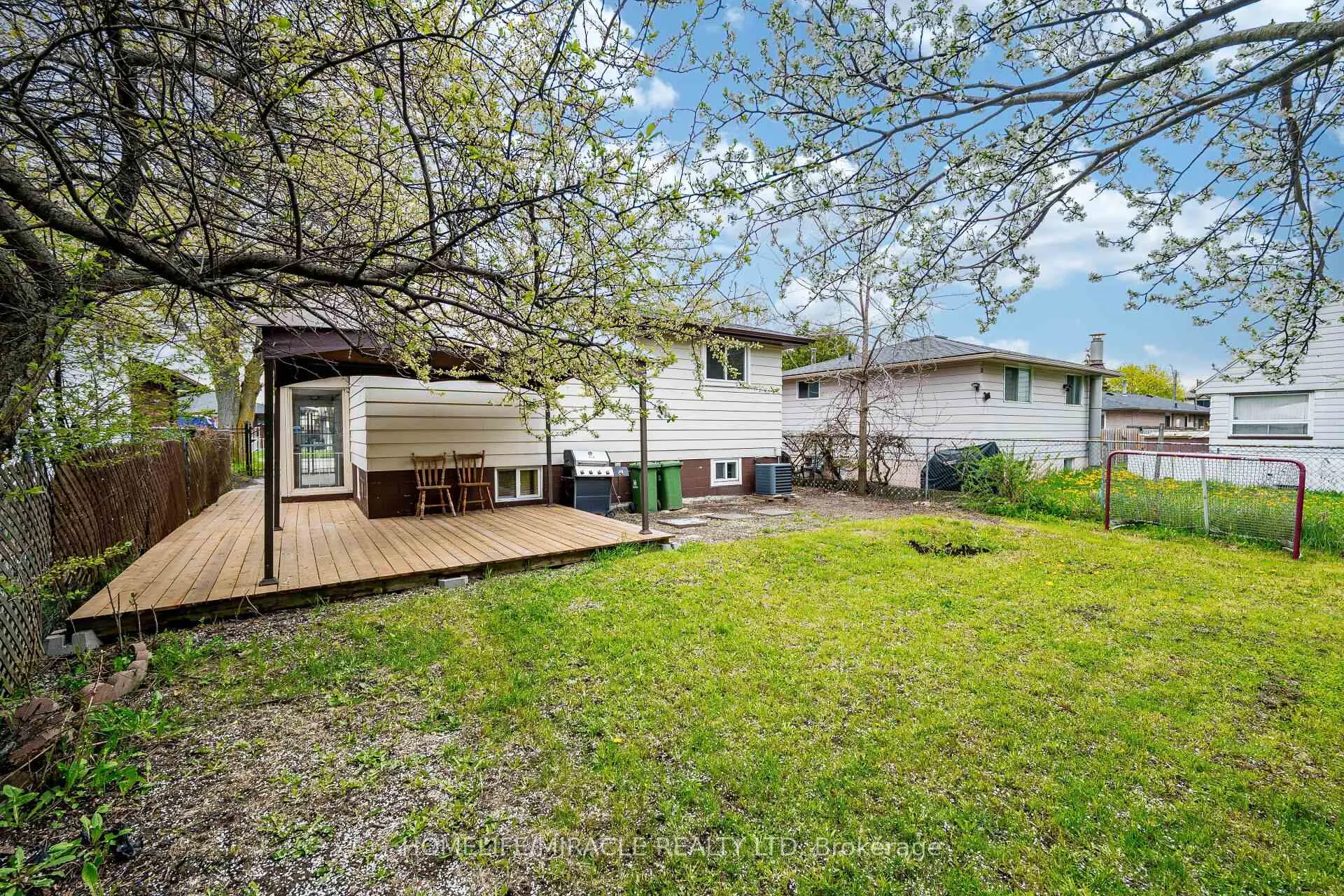 Photo 46 of 794 Stone Church Road E, Hamilton, Eleanor — HOMEH