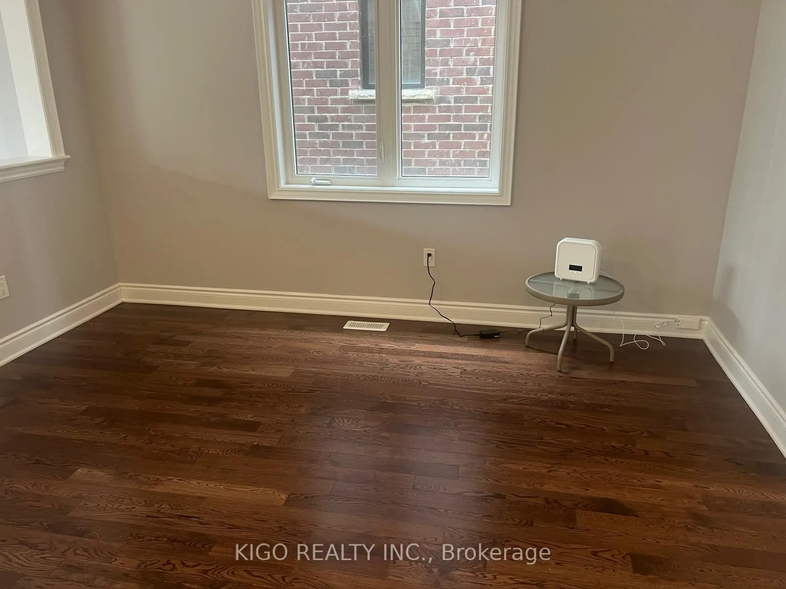 Photo 4 of 65 Stern Drive, Welland, Dain City — HOMEH