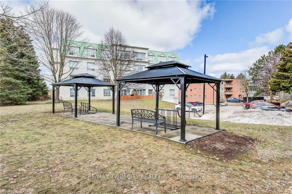 Photo 3 of Unit 507, 405 Erb Street W, Waterloo — HOMEH