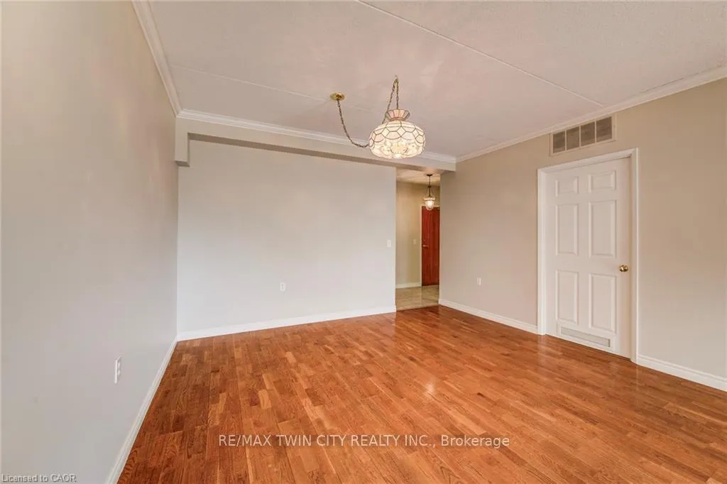 Photo 12 of Unit 507, 405 Erb Street W, Waterloo — HOMEH