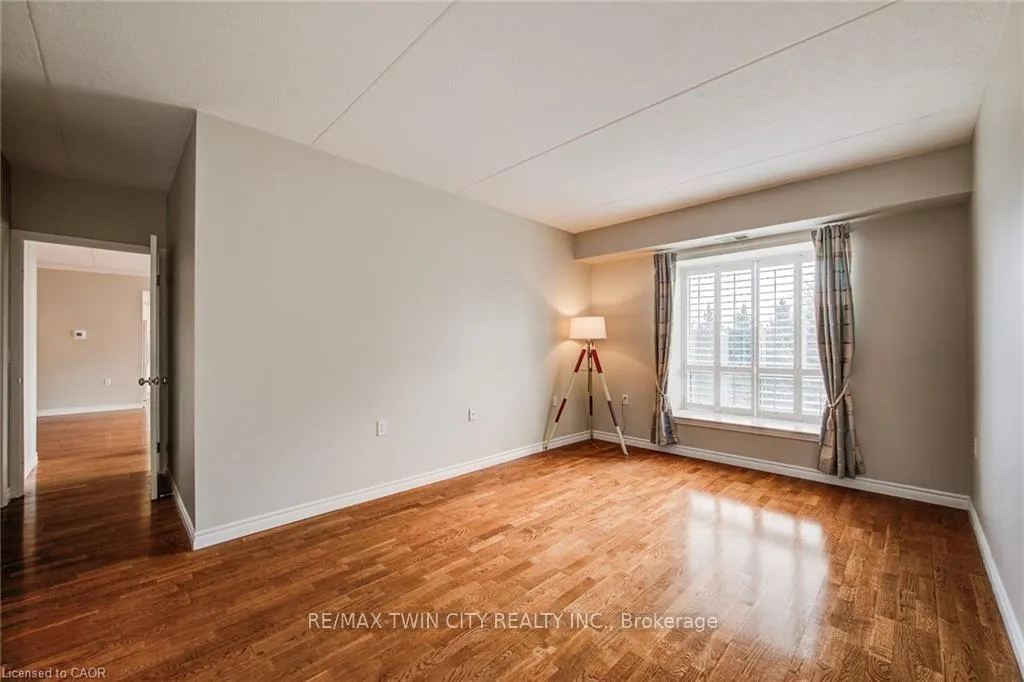 Photo 24 of Unit 507, 405 Erb Street W, Waterloo — HOMEH