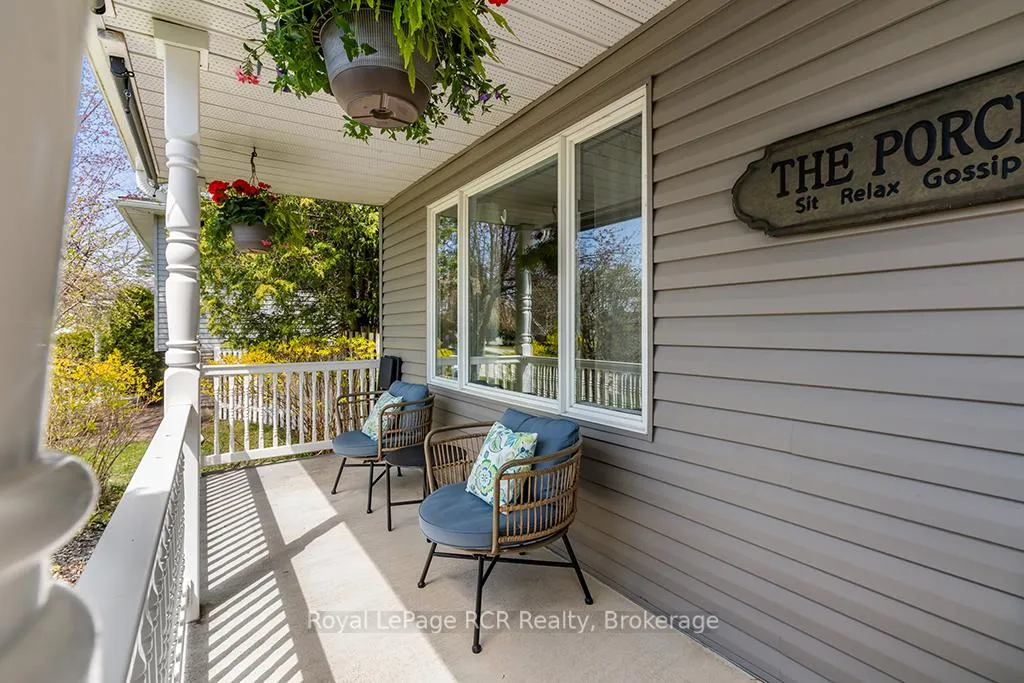 Photo 4 of 453 8th A Avenue E, Owen Sound — HOMEH