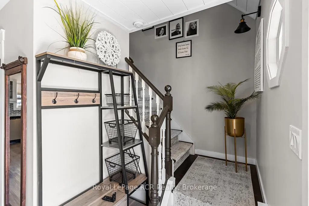 Photo 20 of 453 8th A Avenue E, Owen Sound — HOMEH