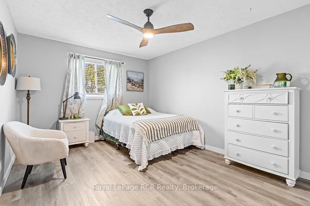 Photo 22 of 453 8th A Avenue E, Owen Sound — HOMEH