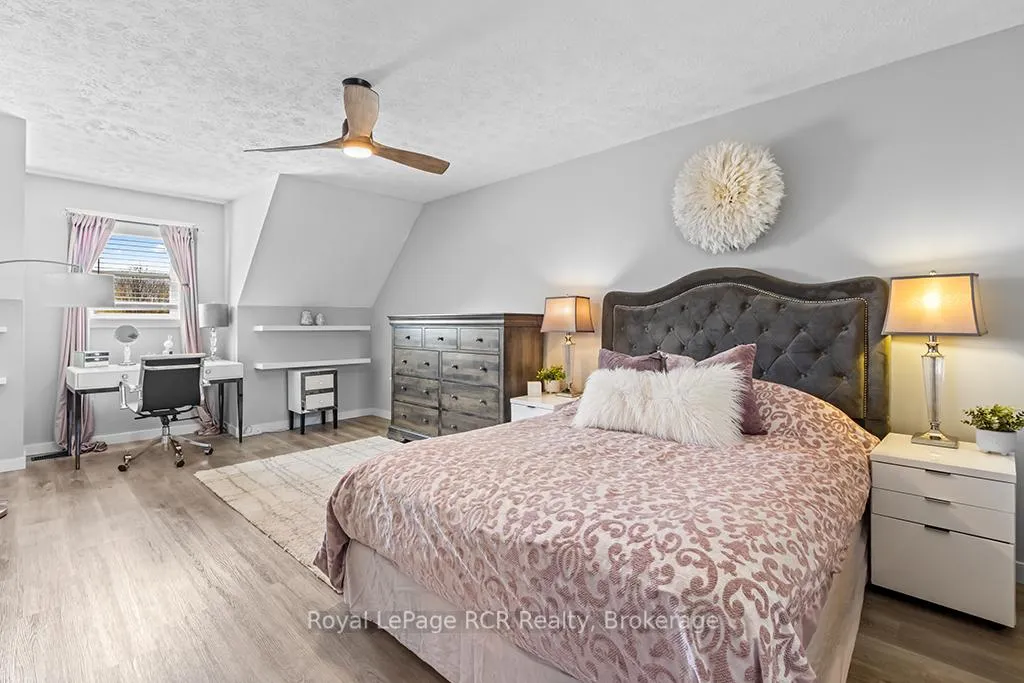 Photo 26 of 453 8th A Avenue E, Owen Sound — HOMEH