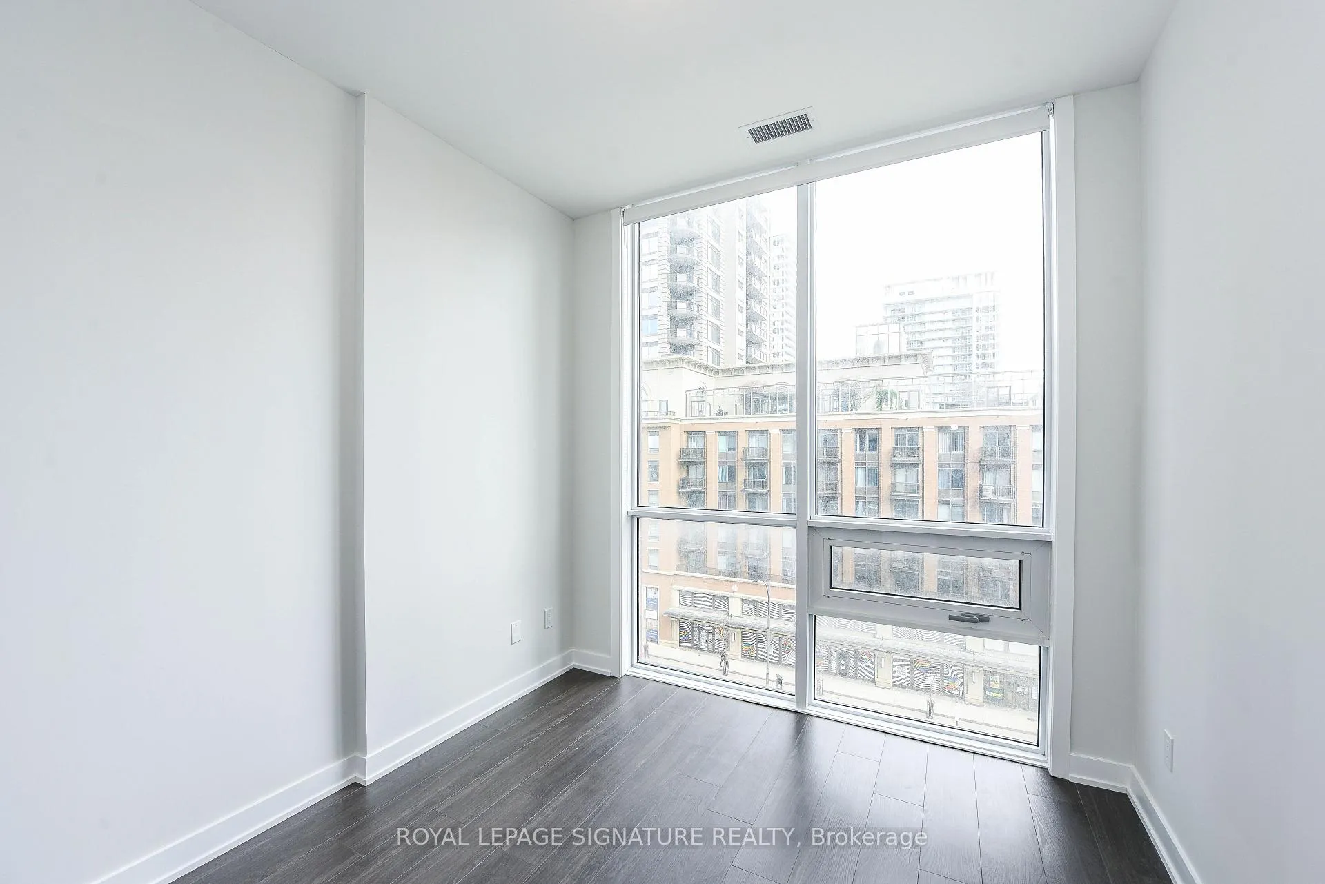 Photo 16 of Unit 506, 430 Square One Drive E, Mississauga, City Centre — HOMEH