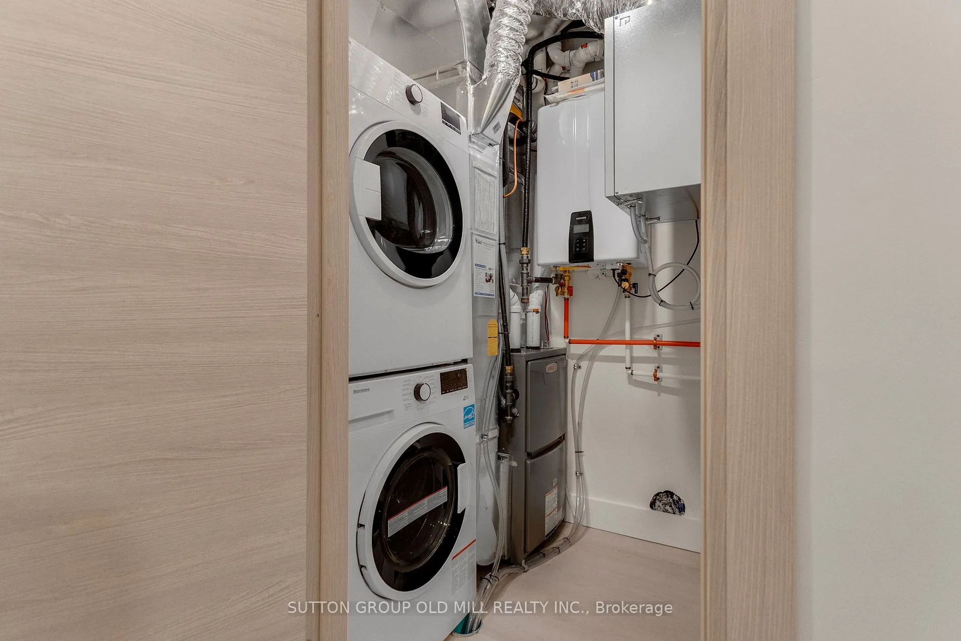 Photo 27 of Unit 01, 625 Harvie Avenue, Toronto, Caledonia-Fairbank — HOMEH