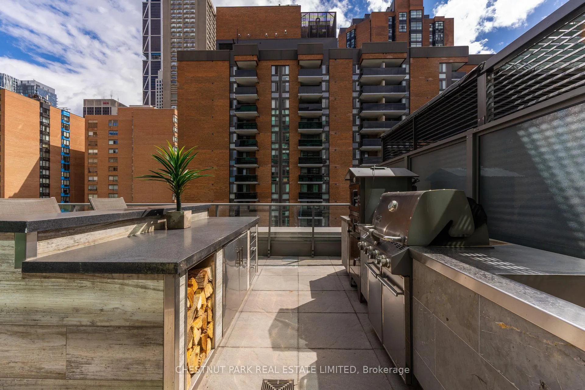 Photo 22 of Unit 1002, 77 Charles Street W, Toronto, Bay Street Corridor — HOMEH
