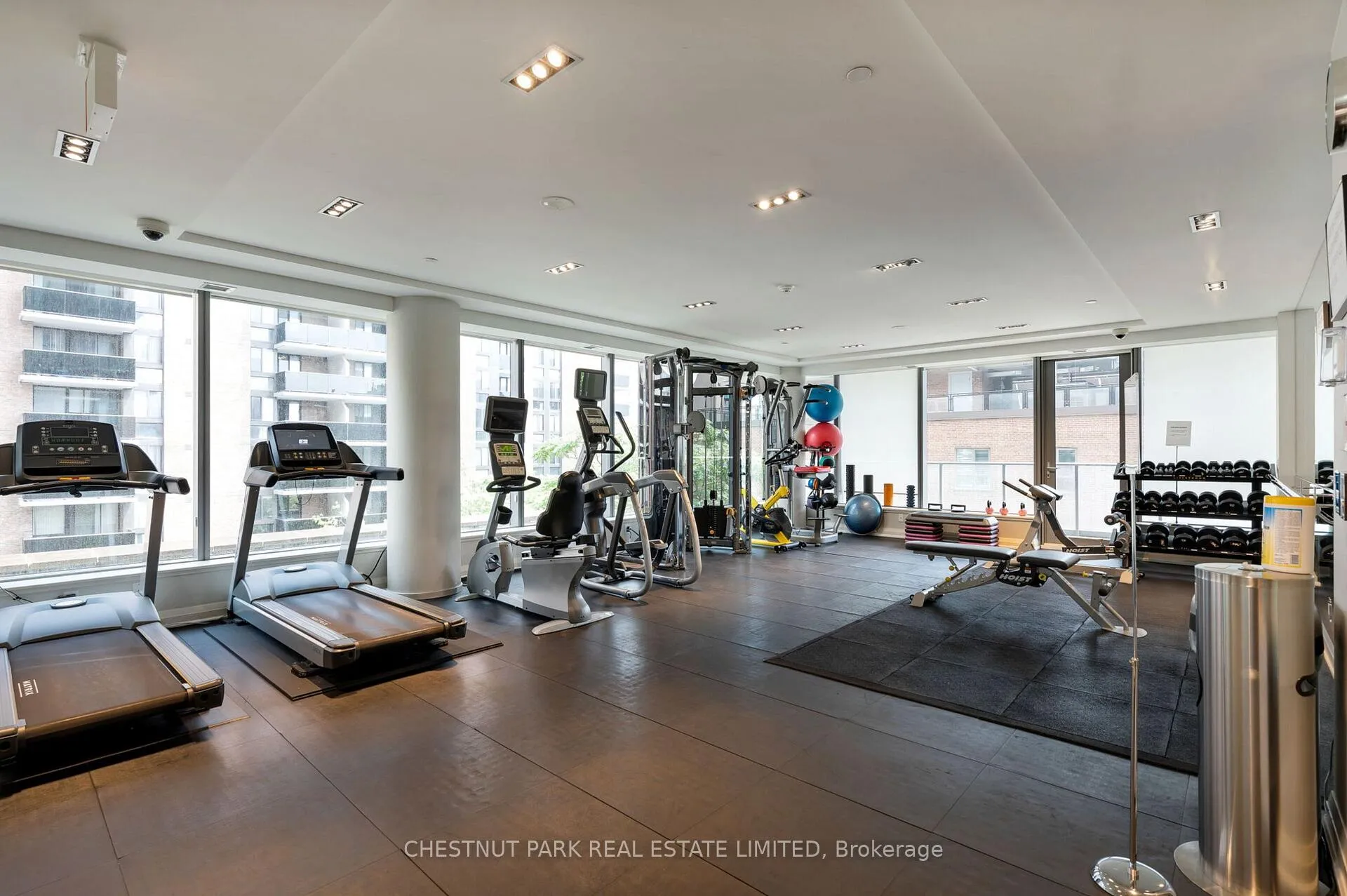 Photo 27 of Unit 1002, 77 Charles Street W, Toronto, Bay Street Corridor — HOMEH
