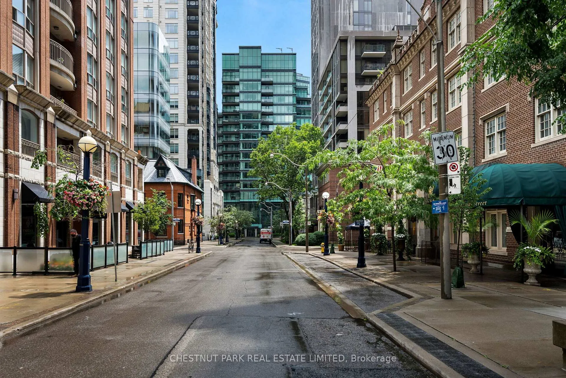 Photo 33 of Unit 1002, 77 Charles Street W, Toronto, Bay Street Corridor — HOMEH
