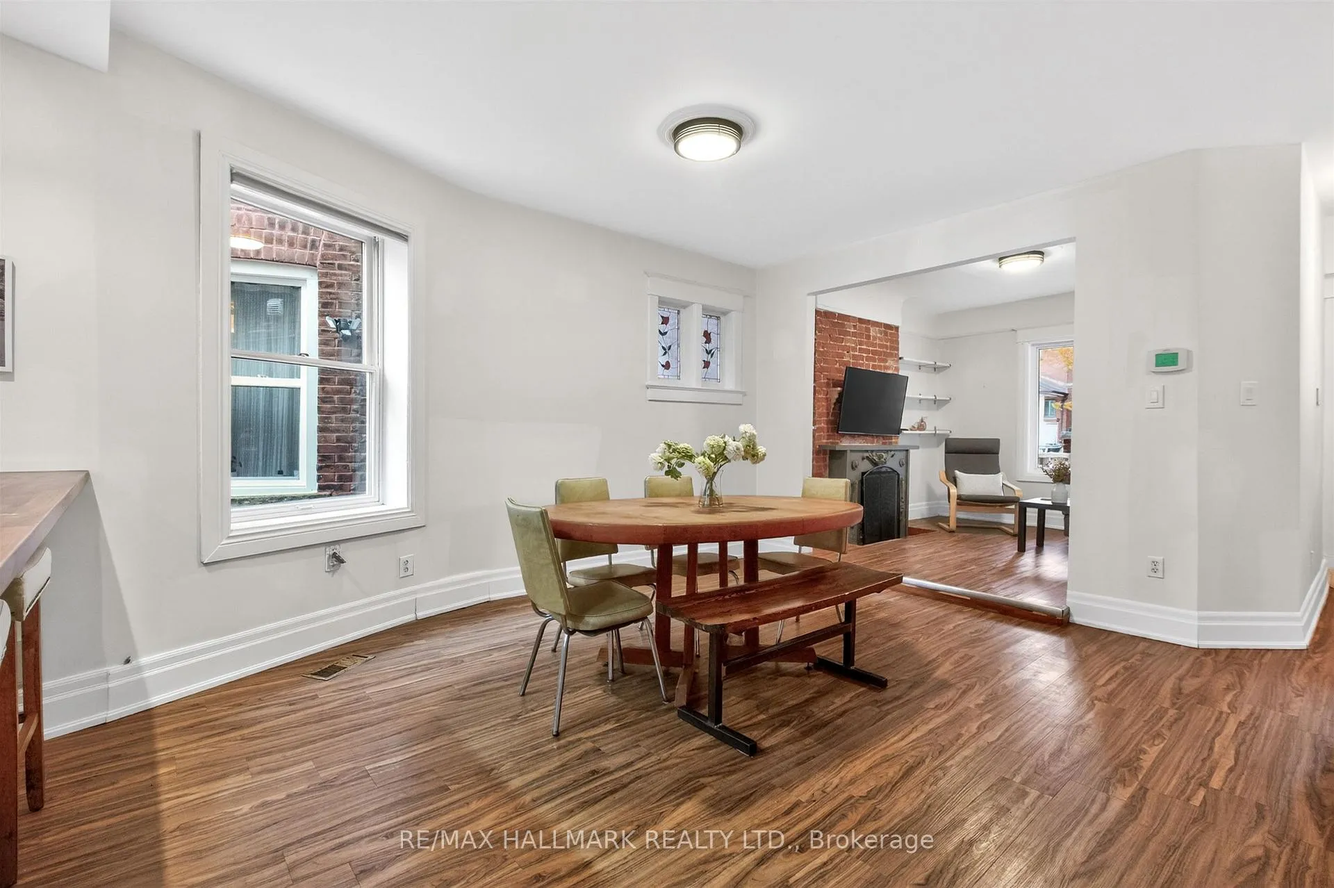 Photo 12 of 15 Page Street, Toronto, Palmerston-Little Italy — HOMEH