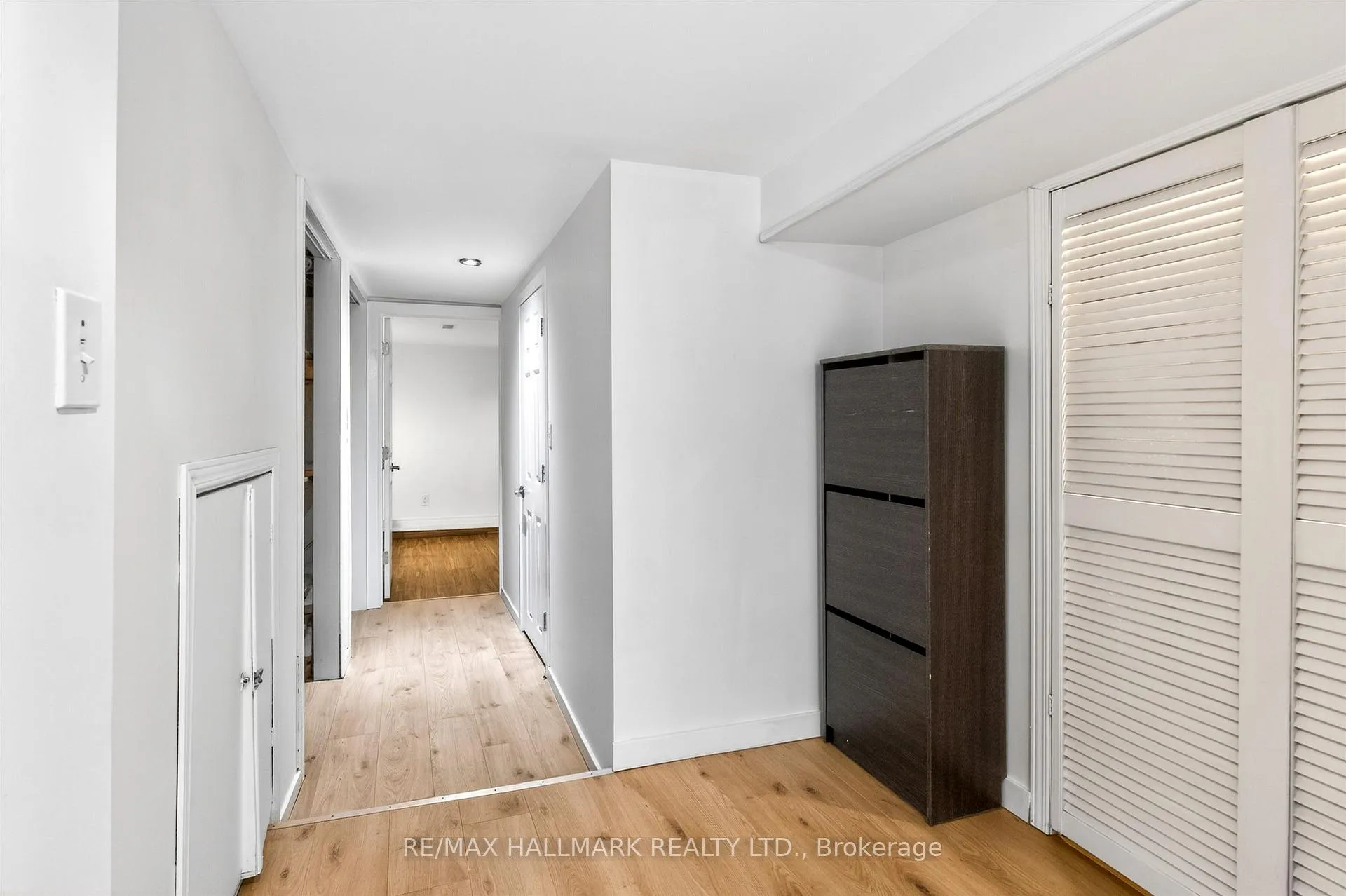 Photo 31 of 15 Page Street, Toronto, Palmerston-Little Italy — HOMEH