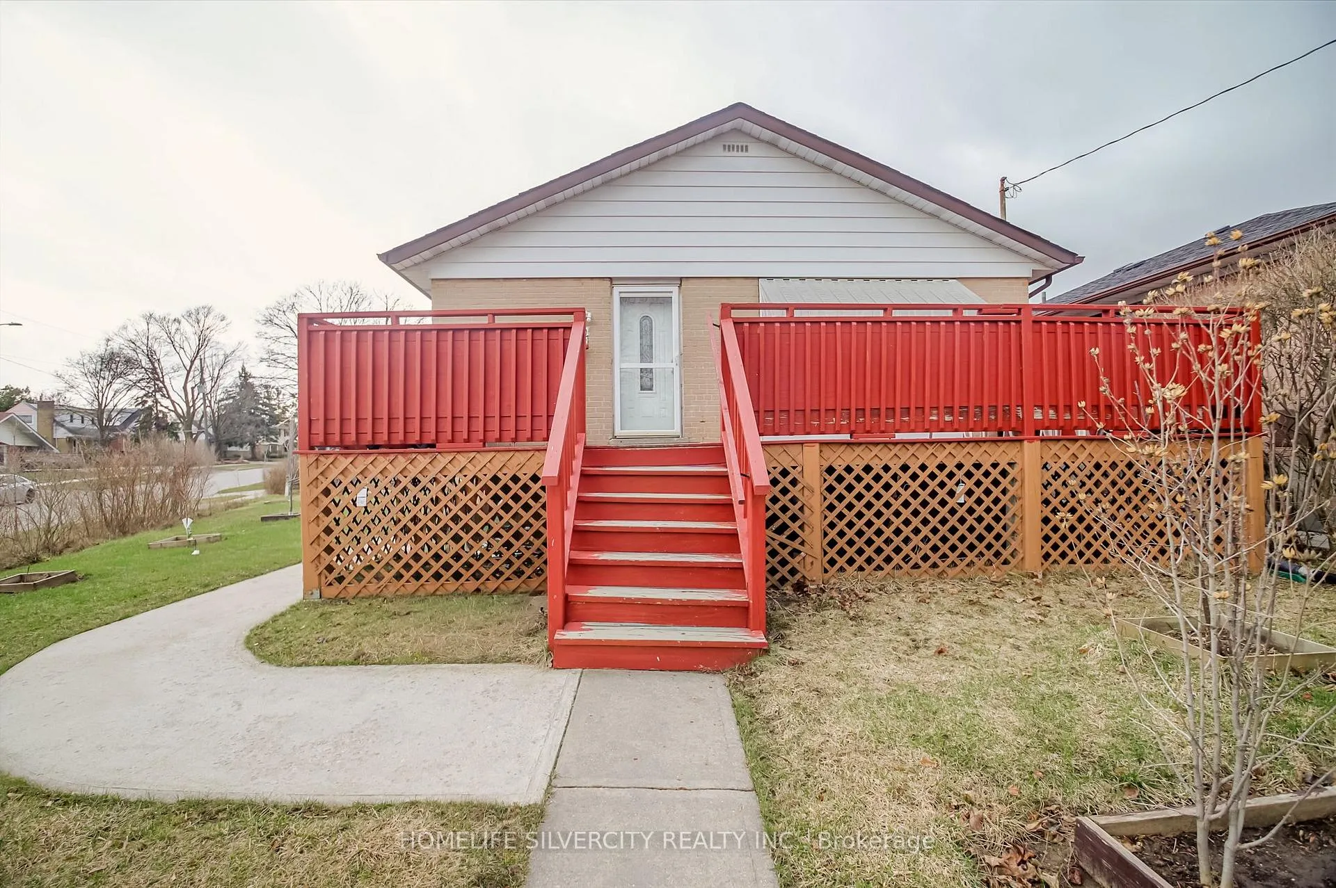 Photo 1 of 10 Coppermill Drive, Etobicoke, Rexdale-Kipling — HOMEH