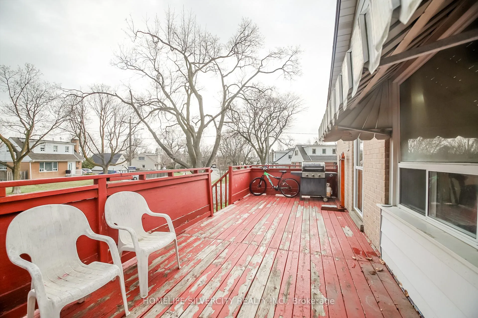 Photo 36 of 10 Coppermill Drive, Etobicoke, Rexdale-Kipling — HOMEH