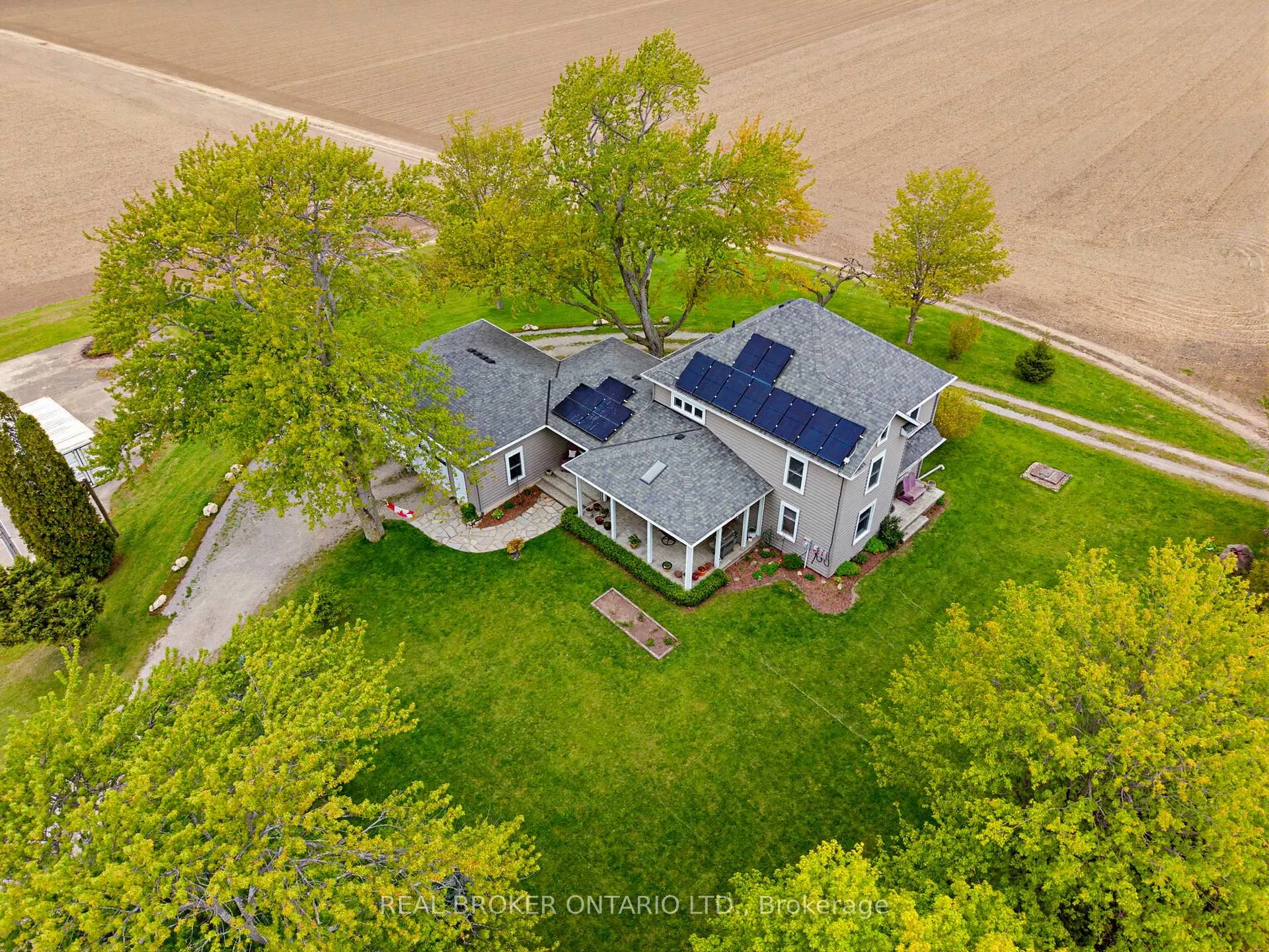 Photo 36 of 31 Maple Avenue S, Brant, Burford — HOMEH
