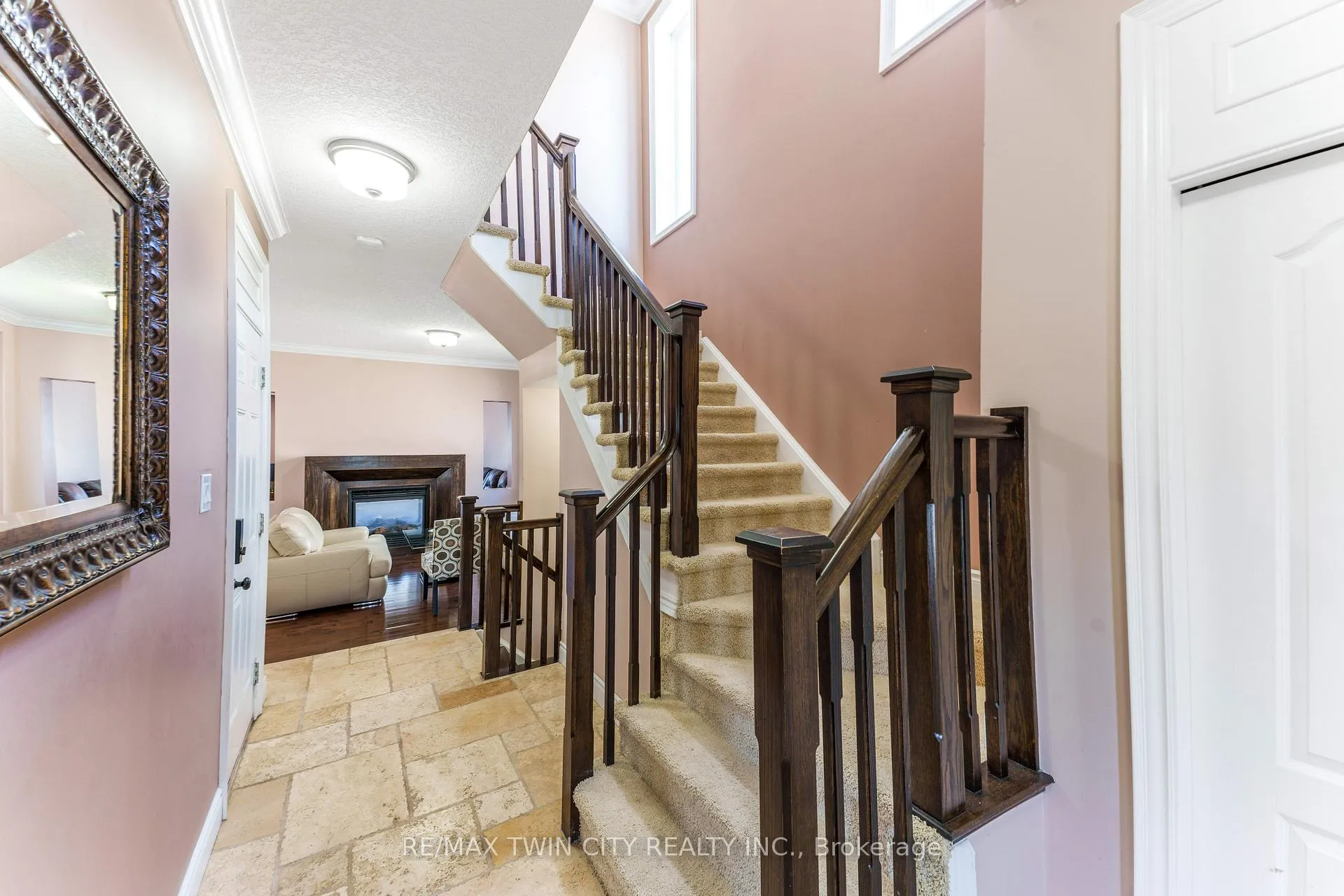 Photo 3 of 437 Beaumont Crescent, Kitchener, Grand River South — HOMEH