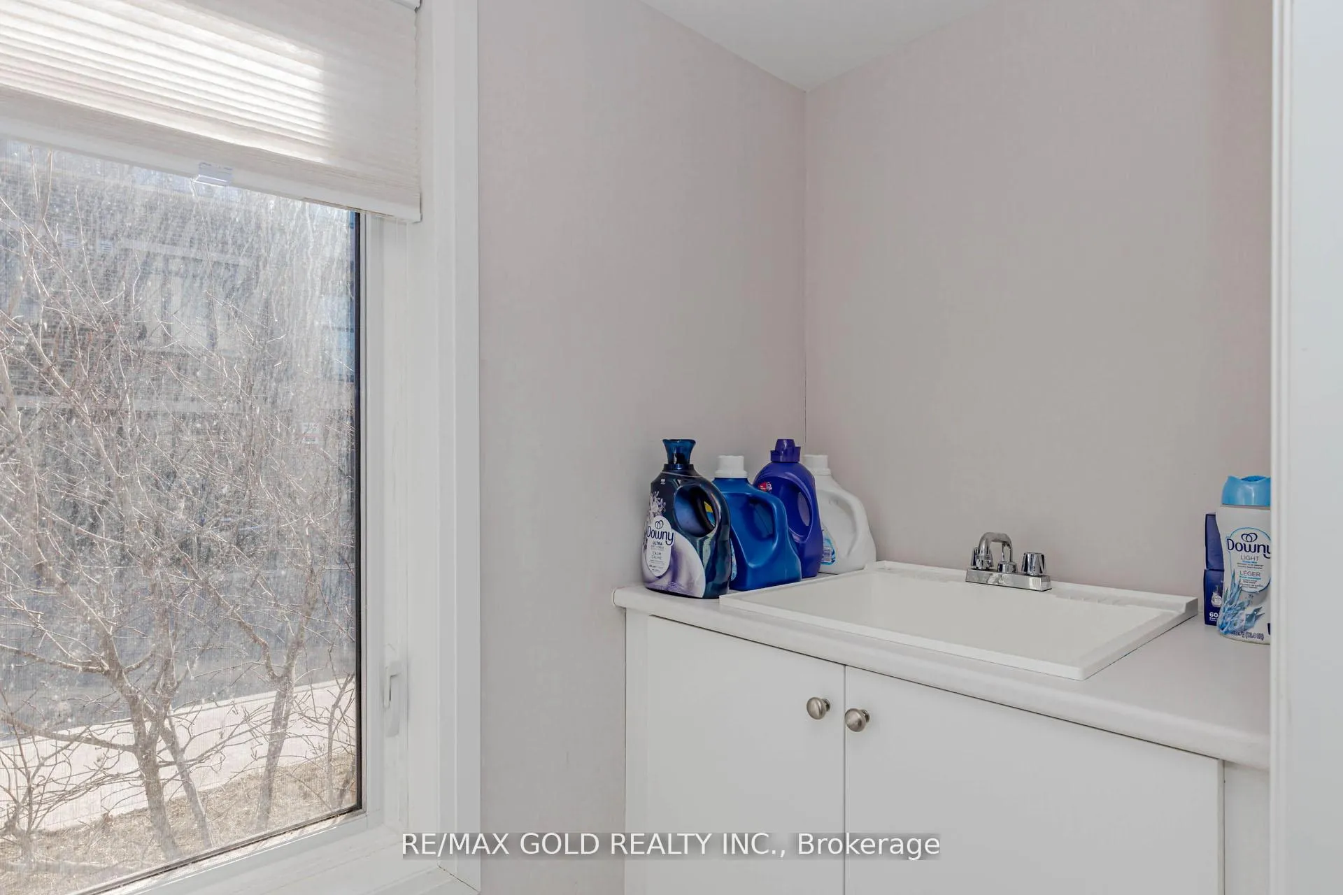 Photo 16 of Unit 1007, 585 Colborne Street E, Brantford, East Ward — HOMEH