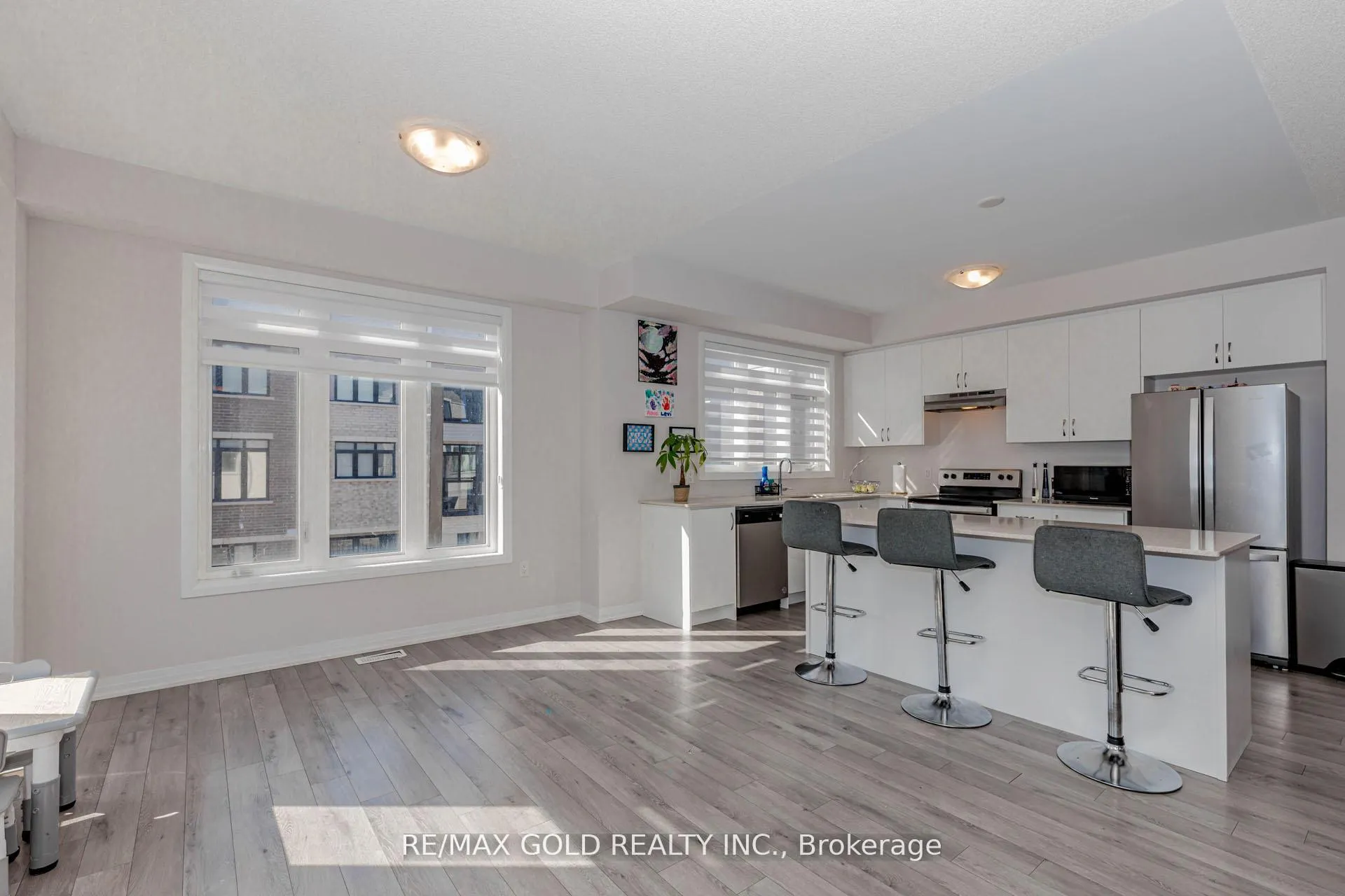Photo 26 of Unit 1007, 585 Colborne Street E, Brantford, East Ward — HOMEH