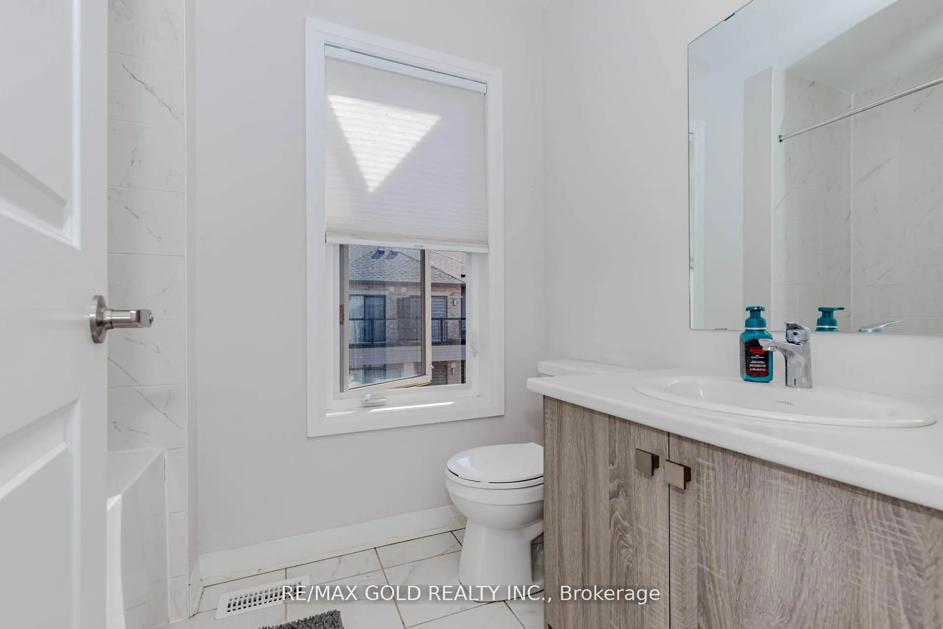 Photo 42 of Unit 1007, 585 Colborne Street E, Brantford, East Ward — HOMEH