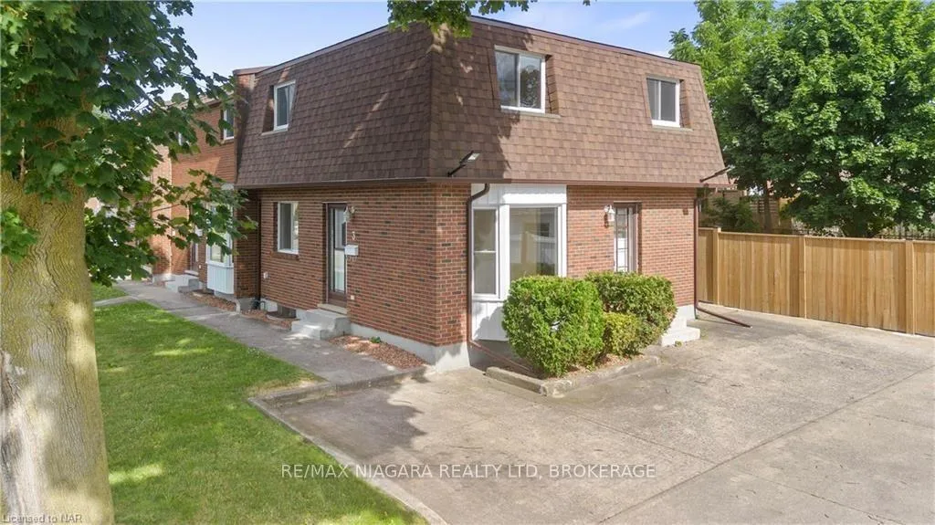 Photo 1 of Unit 1, 6344 Drummond Road, Niagara Falls, Dorchester — HOMEH